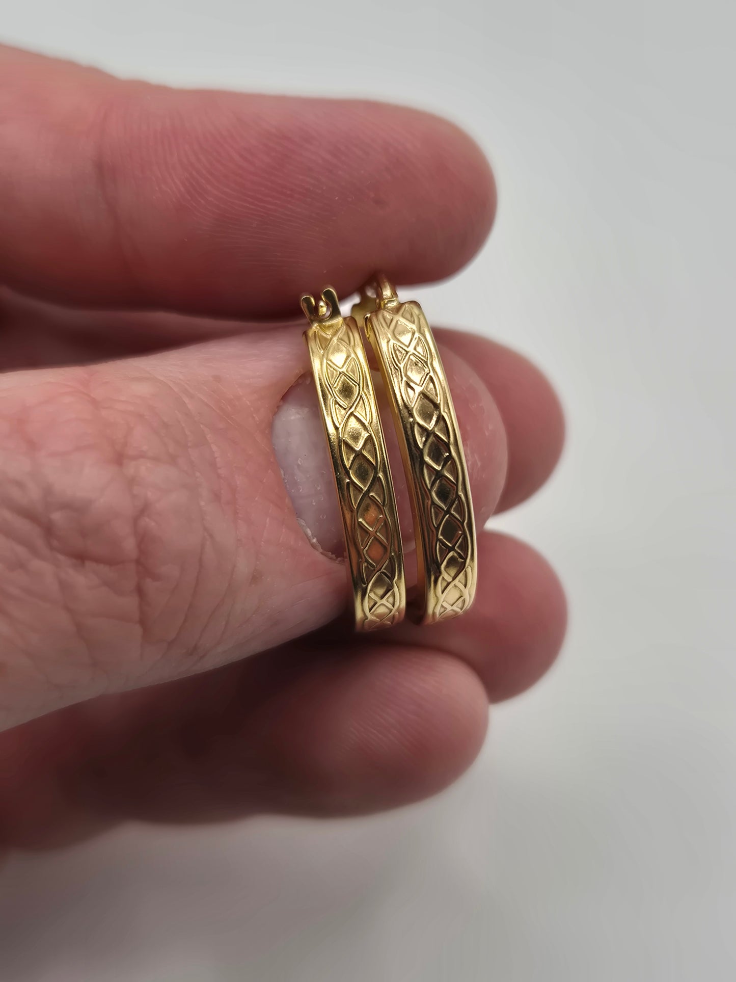 9ct gold creole earrings