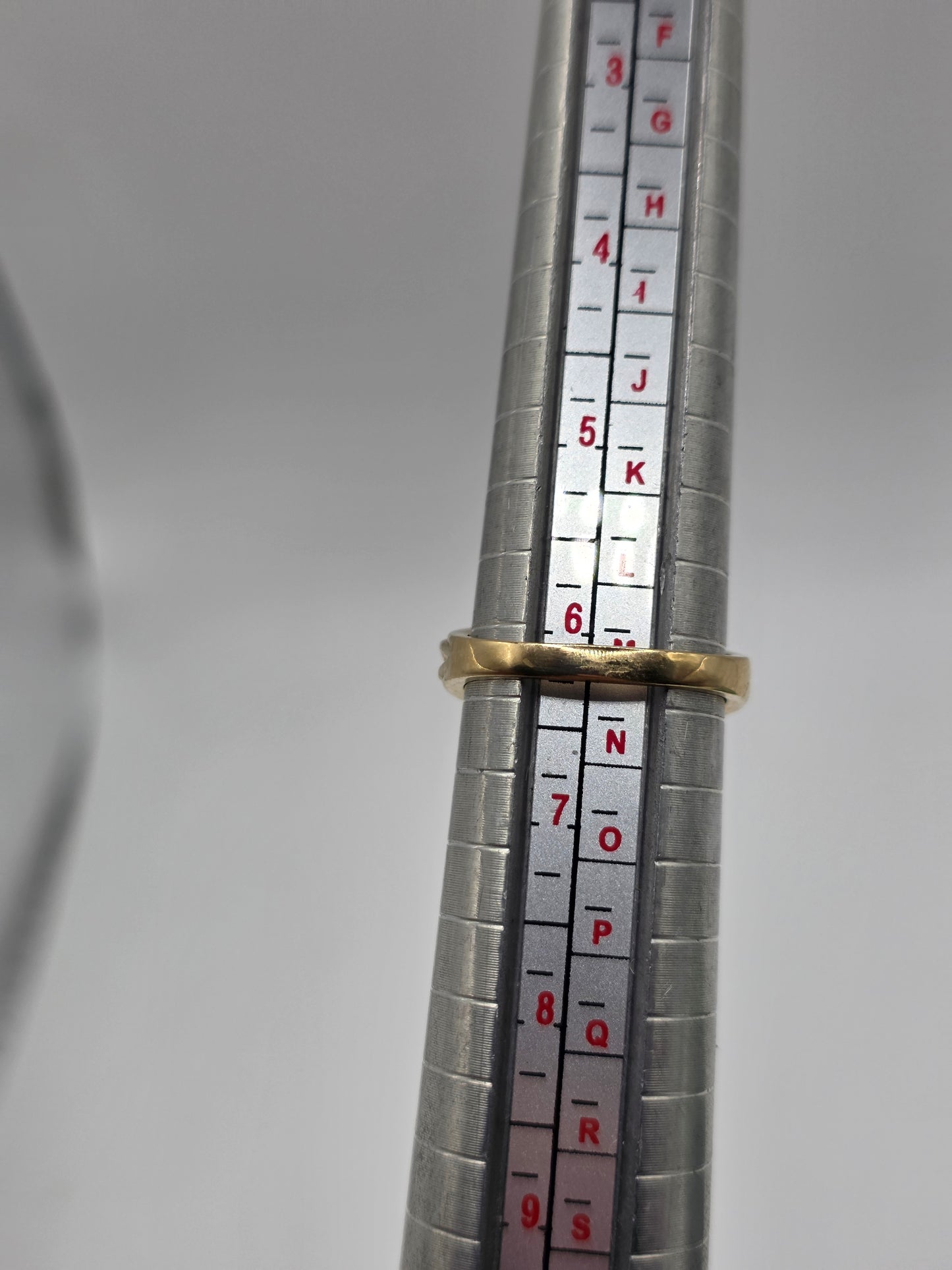 9ct gold andesine and diamond ring