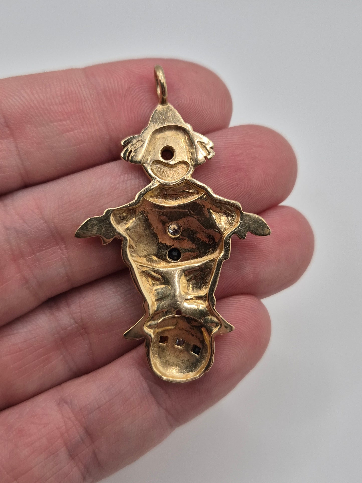 9ct gold clown multigem pendant