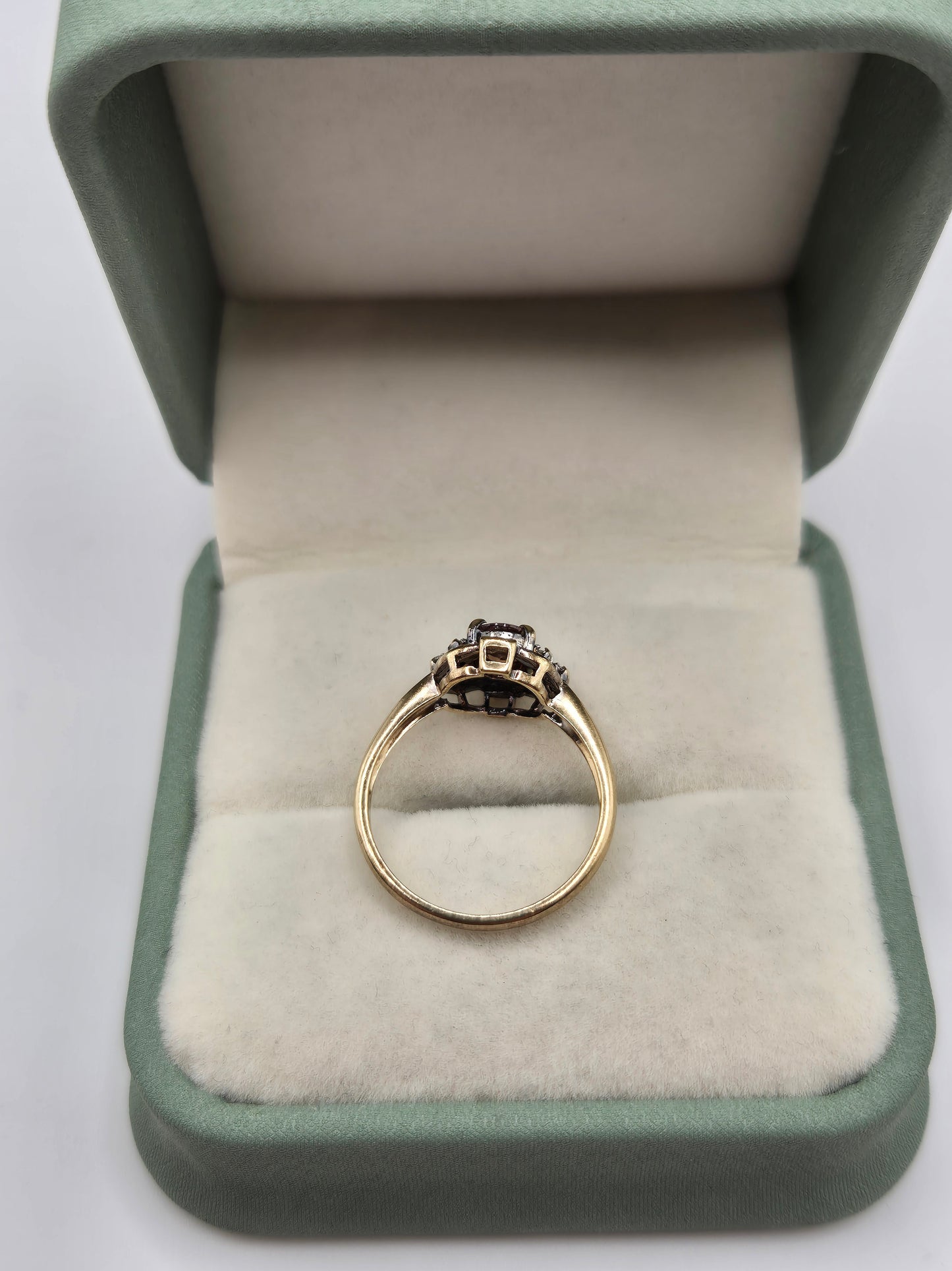 9ct gold tourmaline and diamond ring