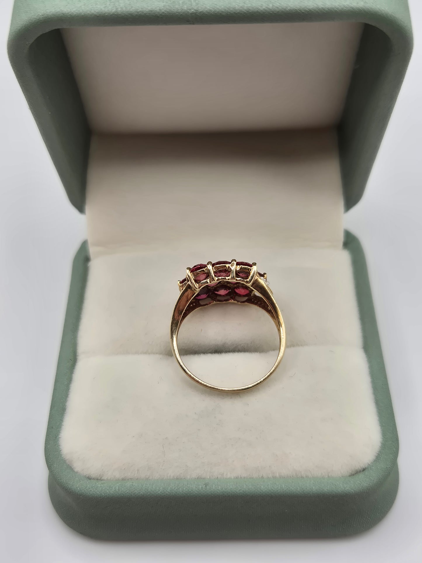 9ct gold fancy sapphire and diamond ring