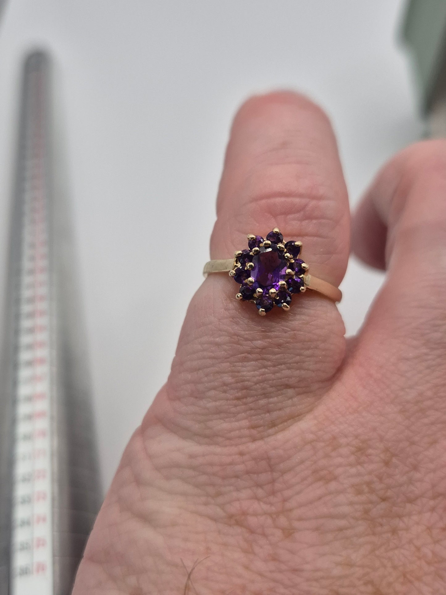9ct gold amethyst cluster ring