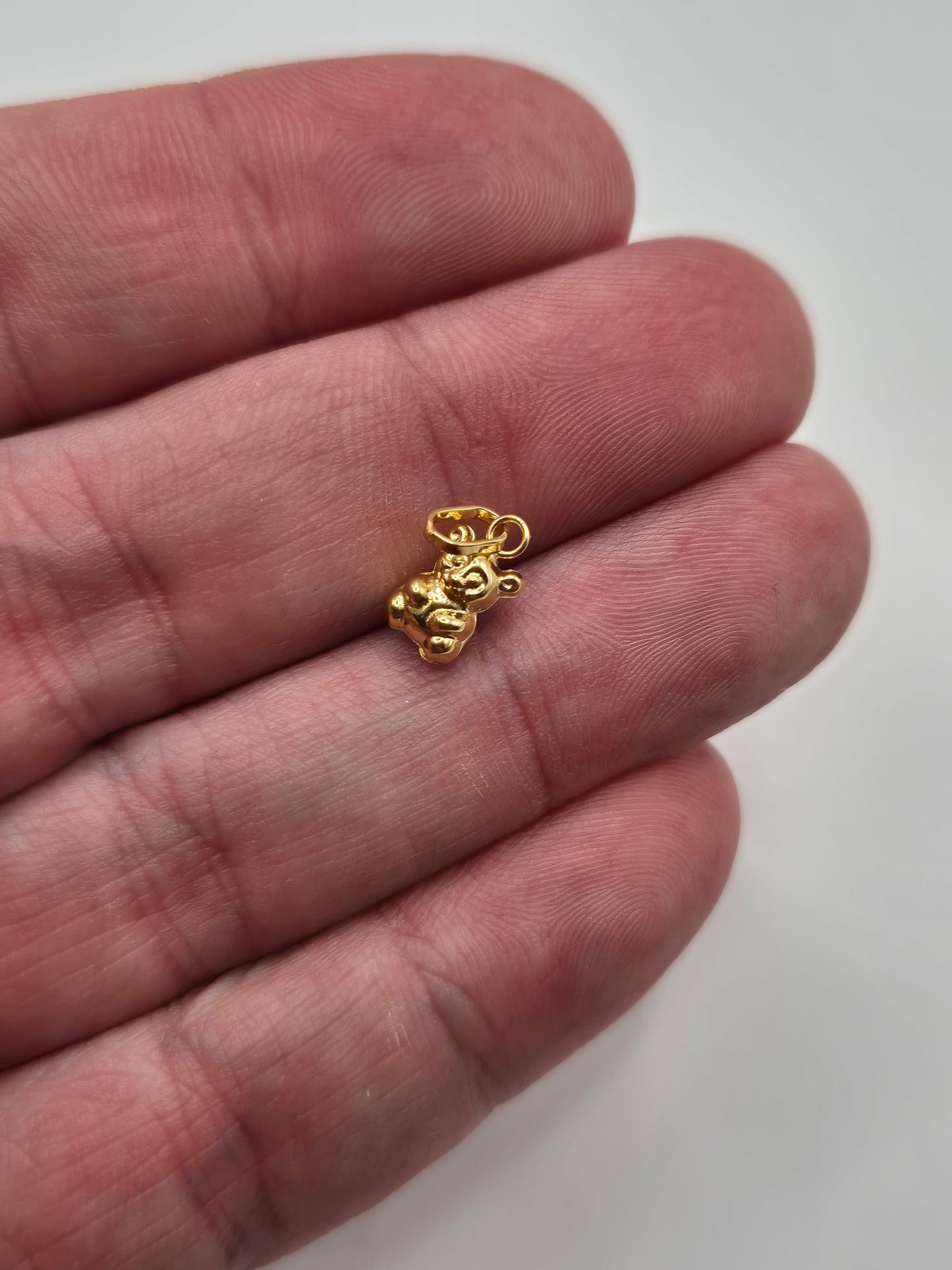9ct gold teddy bear charm
