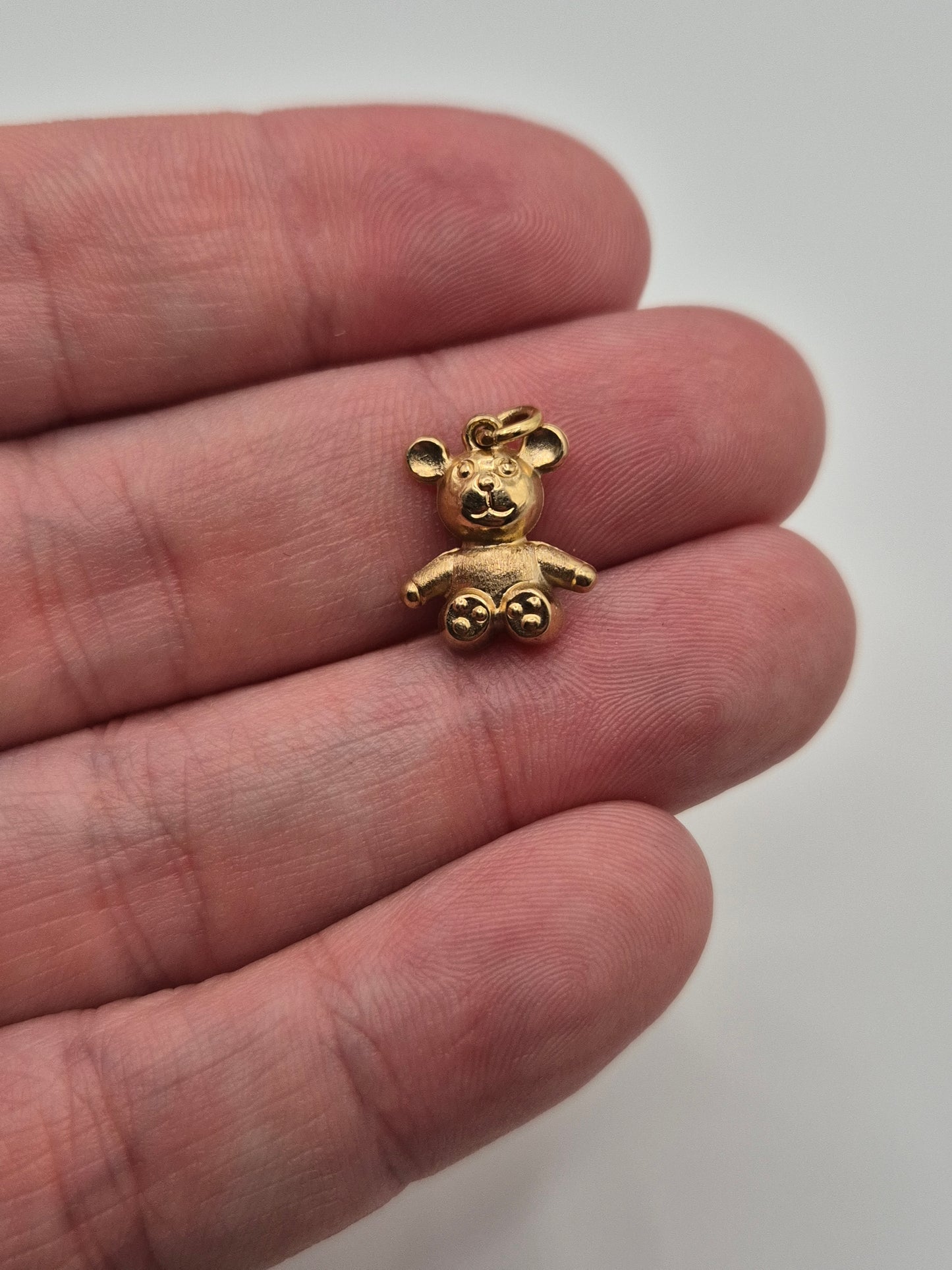 9ct gold bear charm