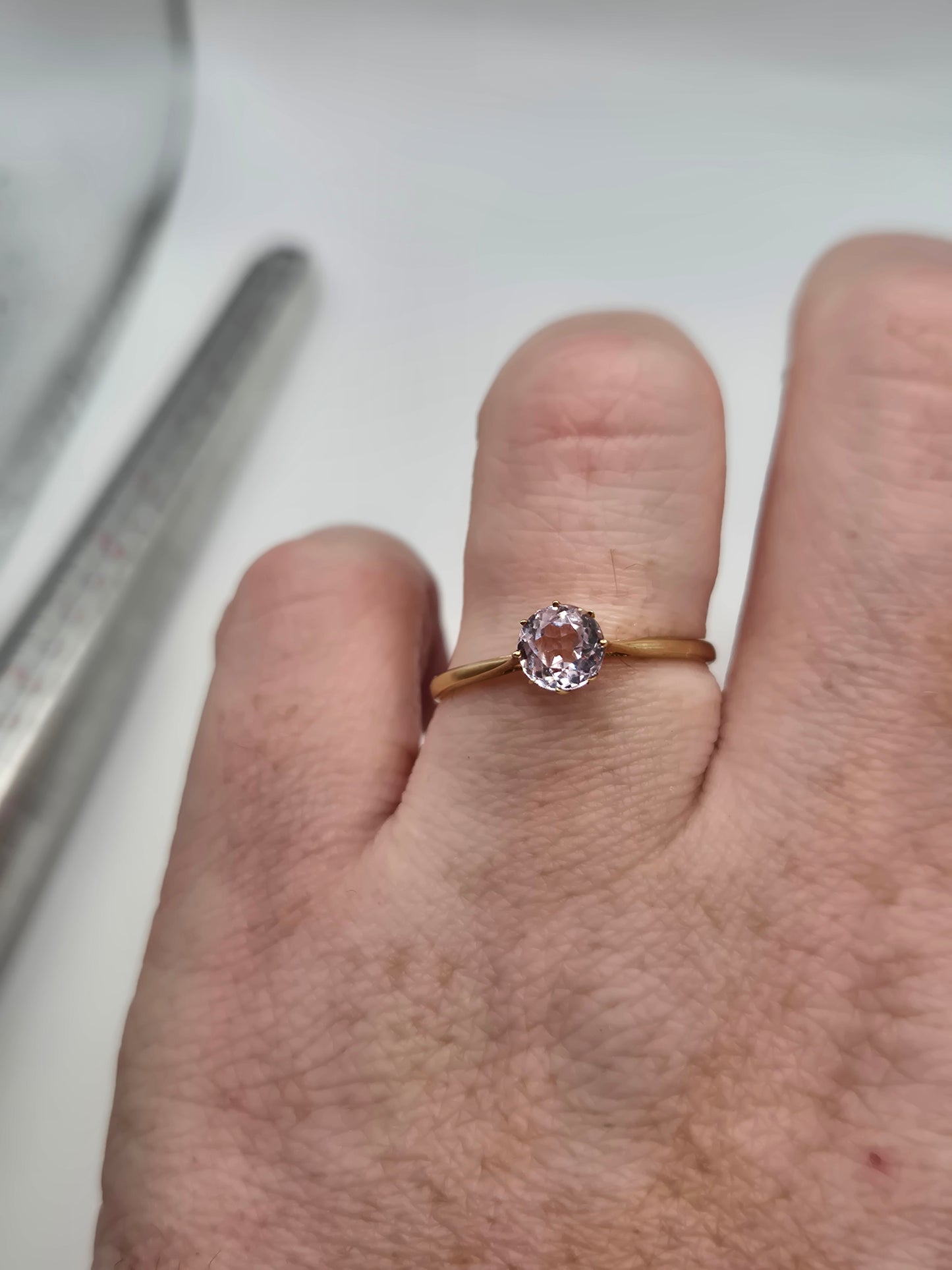 9ct gold pink amethyst ring