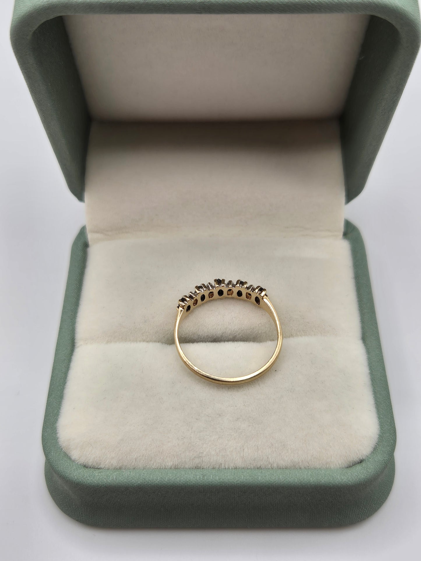 9ct gold sapphire and diamond ring