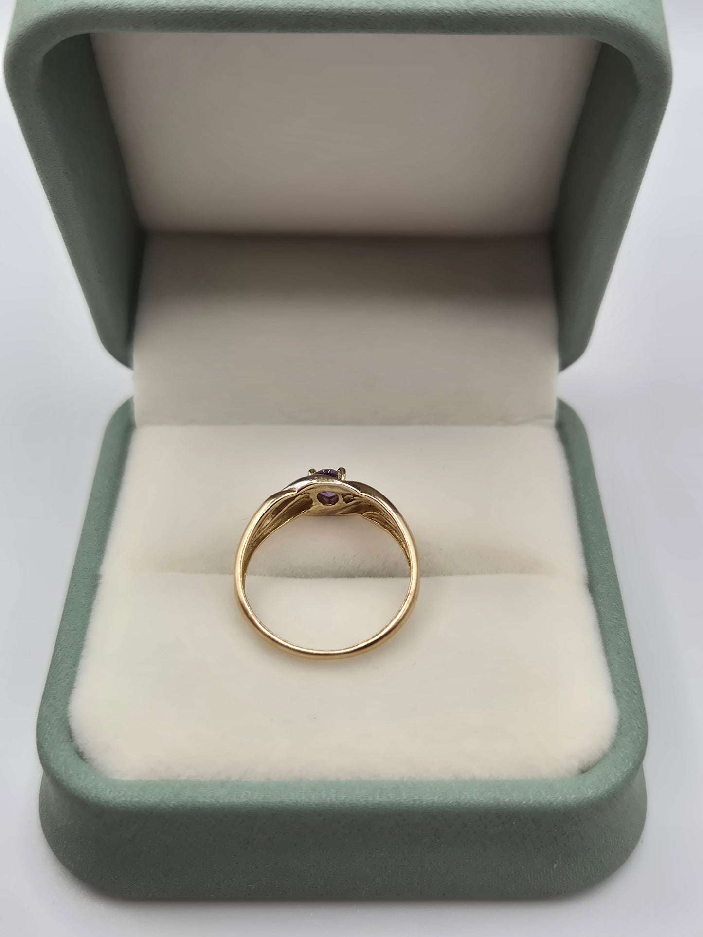 9ct two tone gold amethyst ring