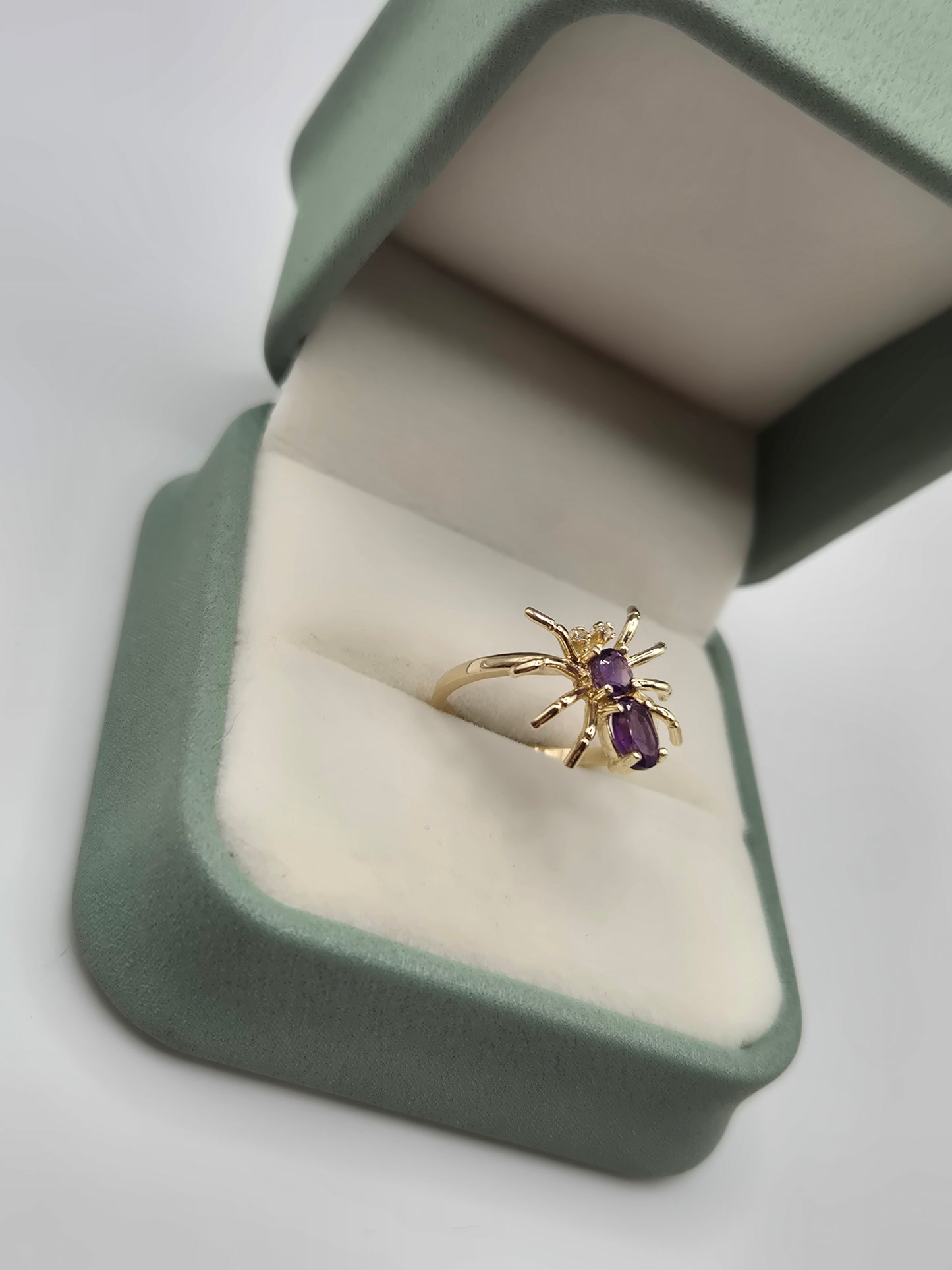 9ct gold amethyst and diamond spider ring