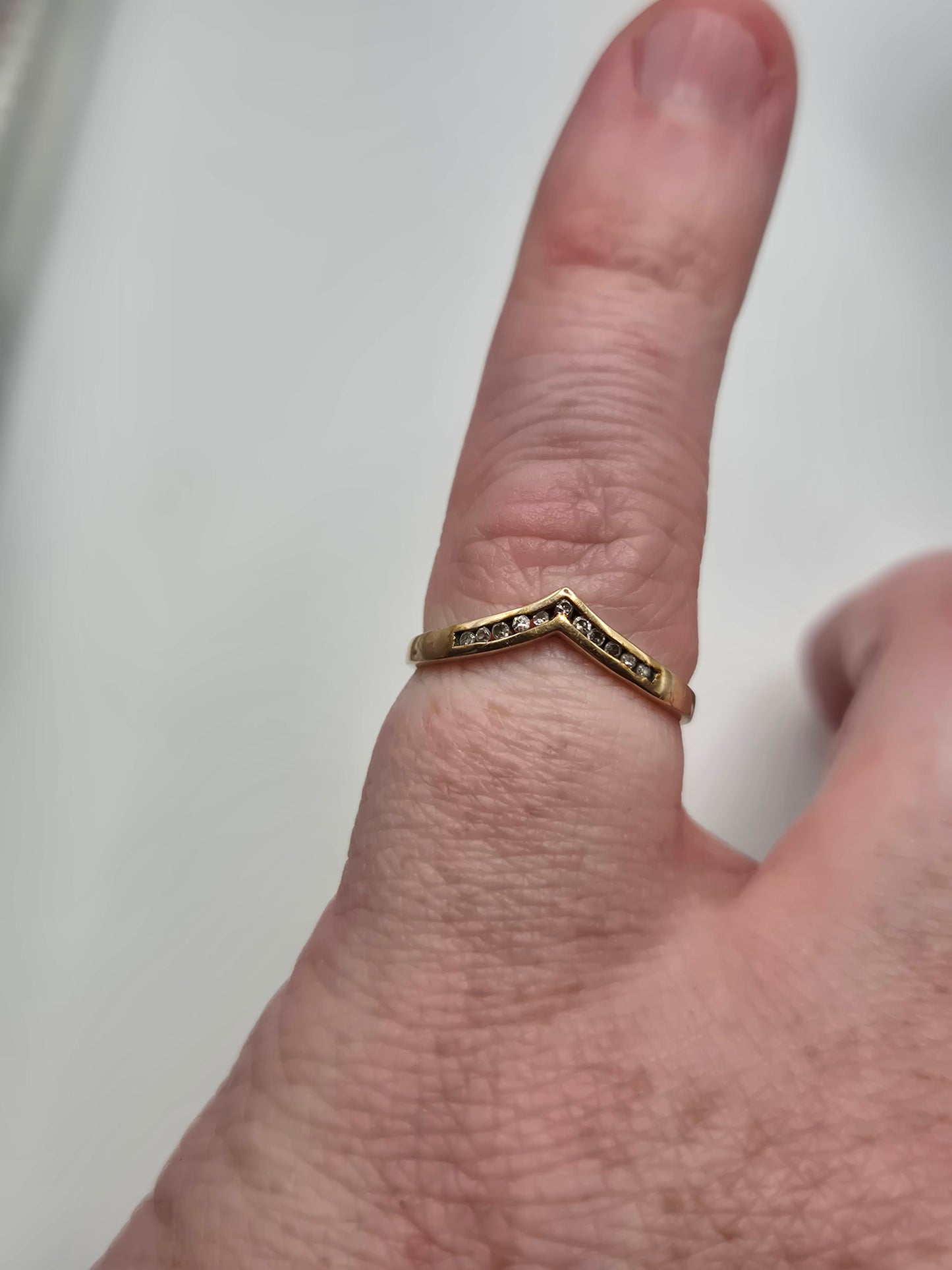 9ct gold diamond wishbone ring