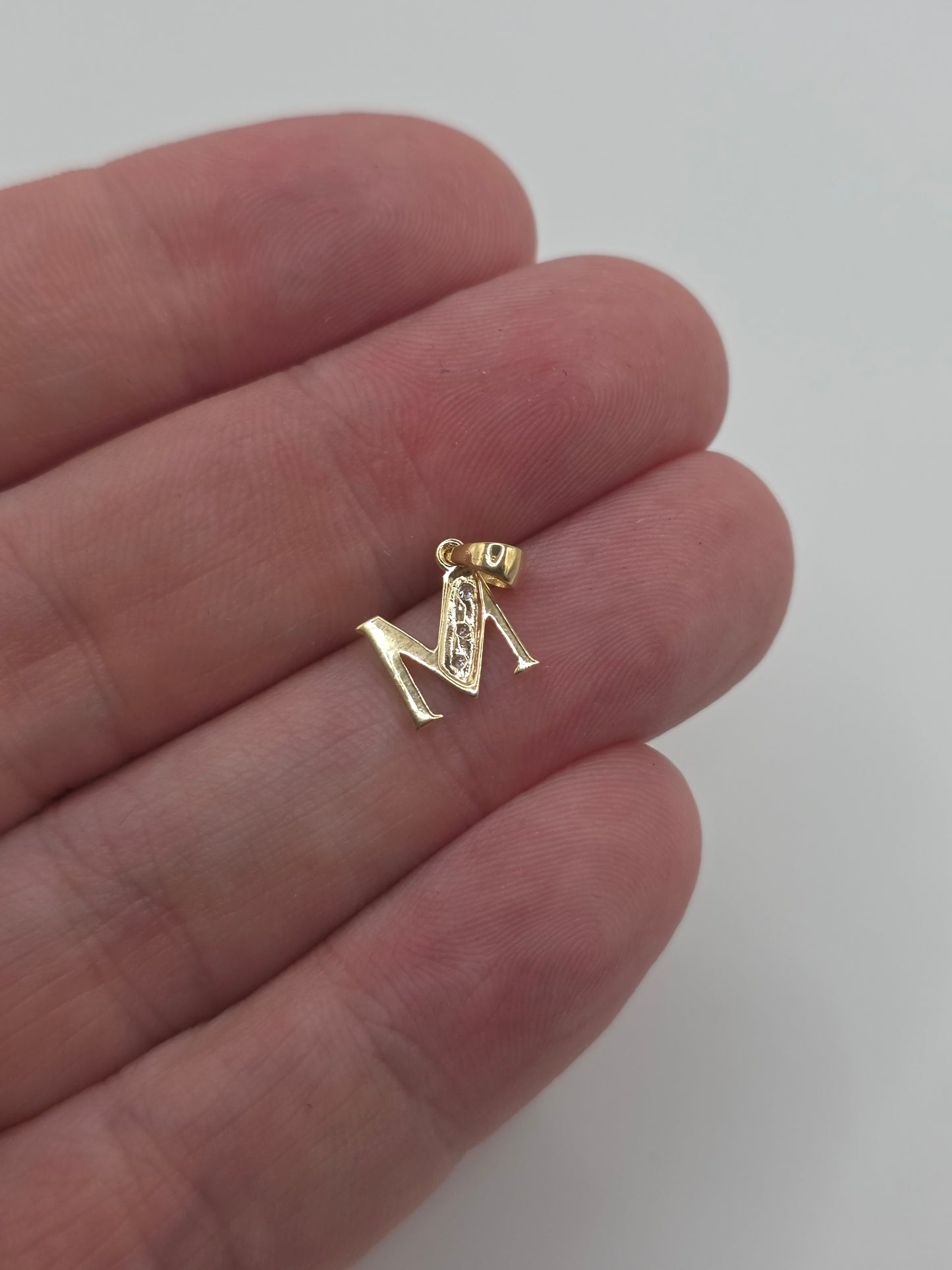 9ct gold diamond initial M pendant