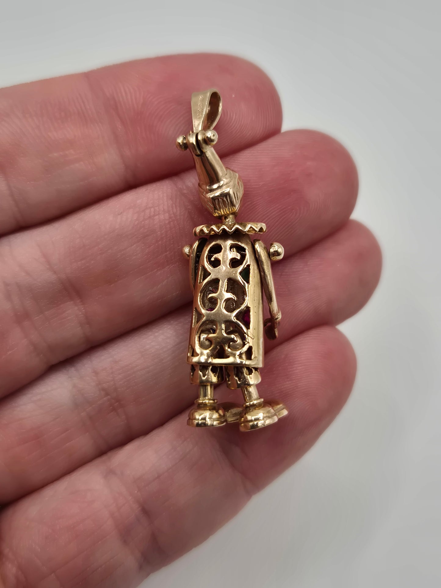 9ct gold multigem clown pendant