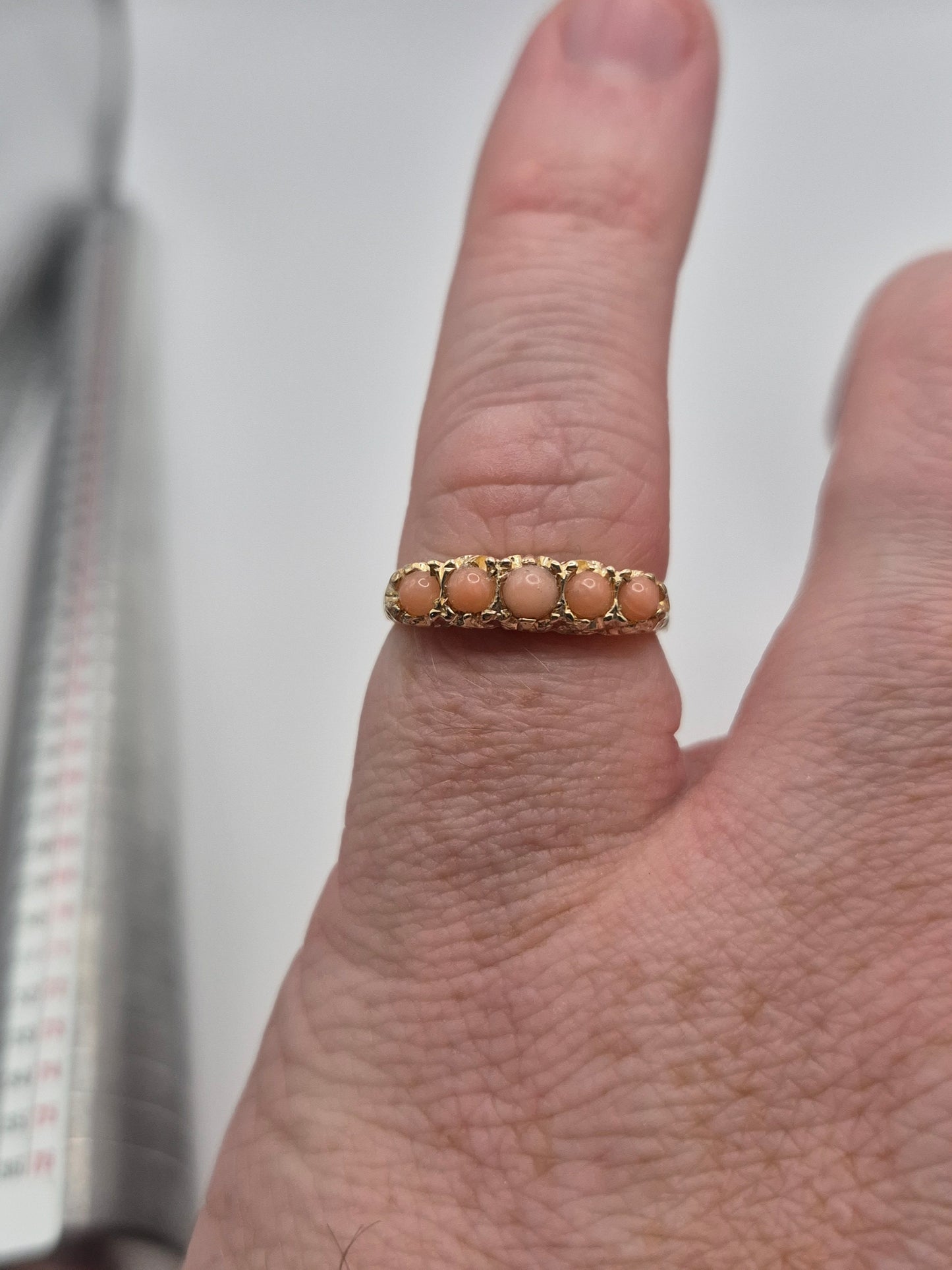 9ct gold coral ring