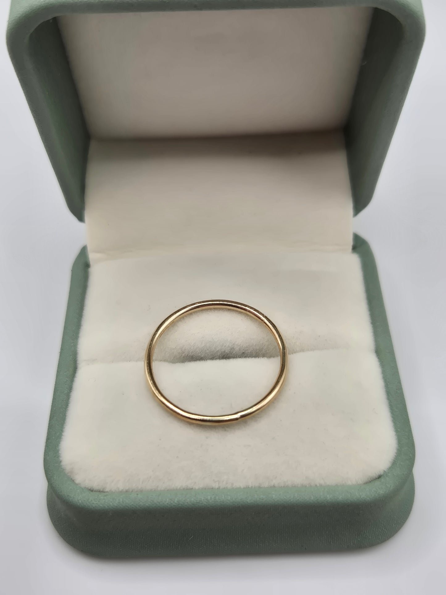 9ct gold stacking band ring
