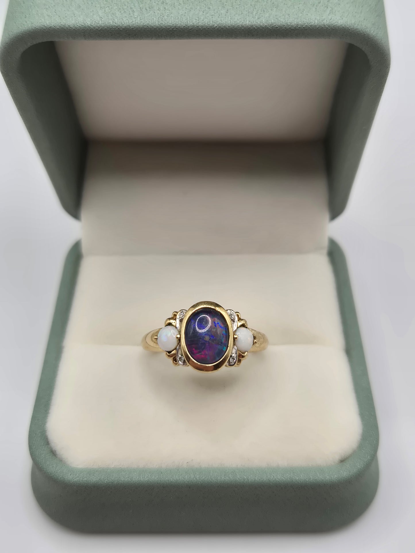 9ct gold opal and diamond ring