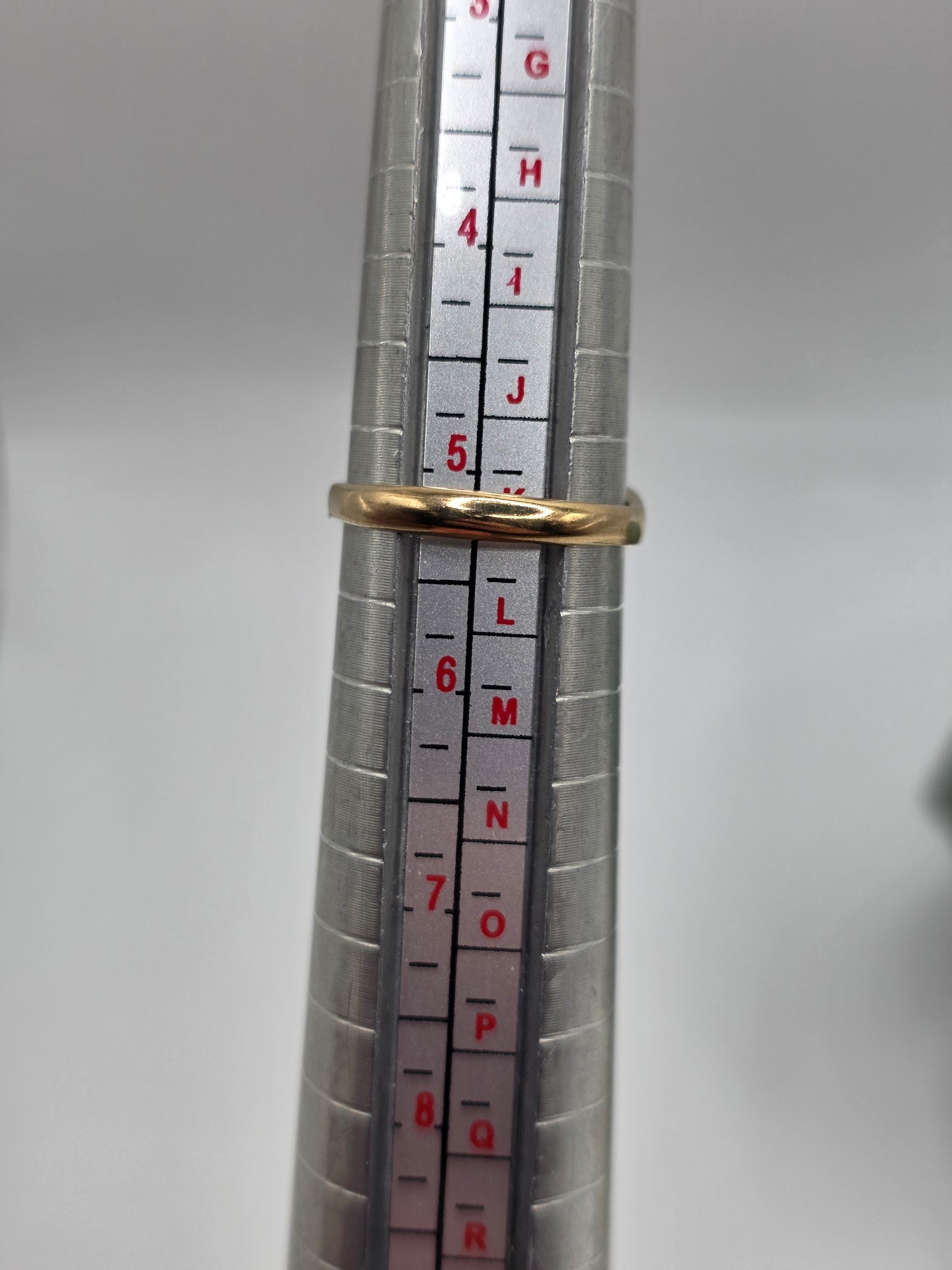 9ct gold citrine ring