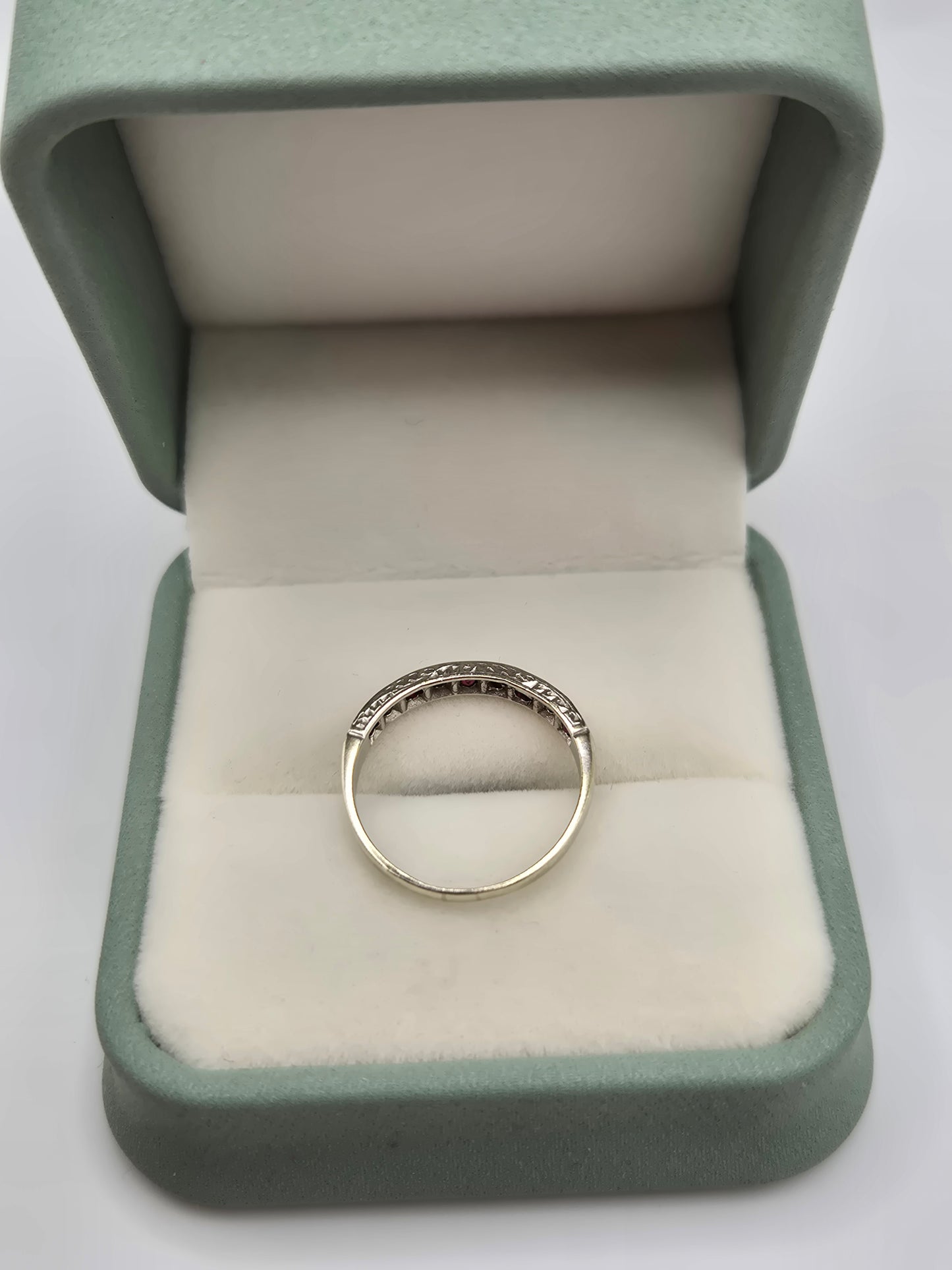 9ct white gold ruby and diamond ring