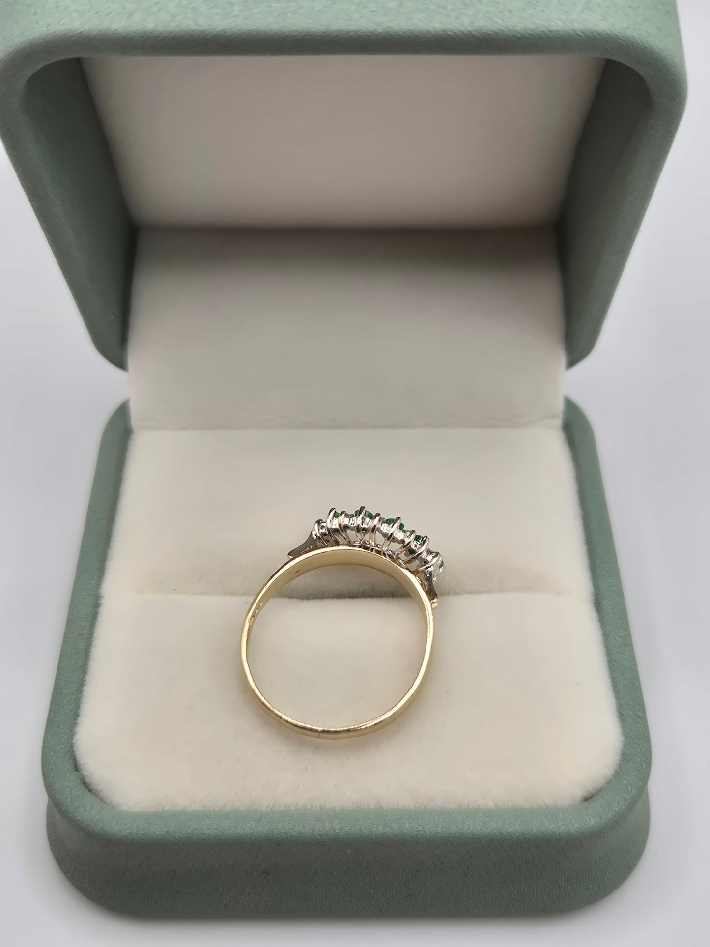 9ct gold emerald and diamond ring
