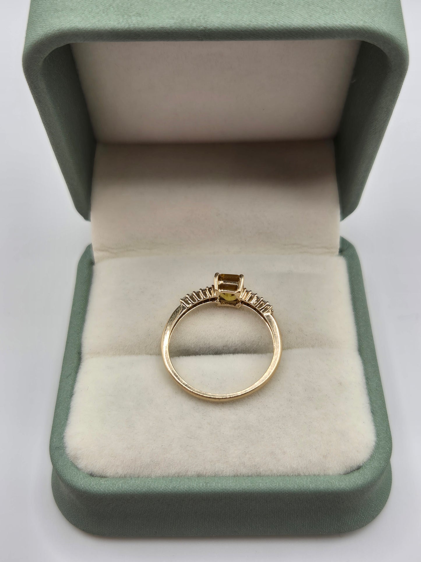 9ct gold citrine and zircon ring