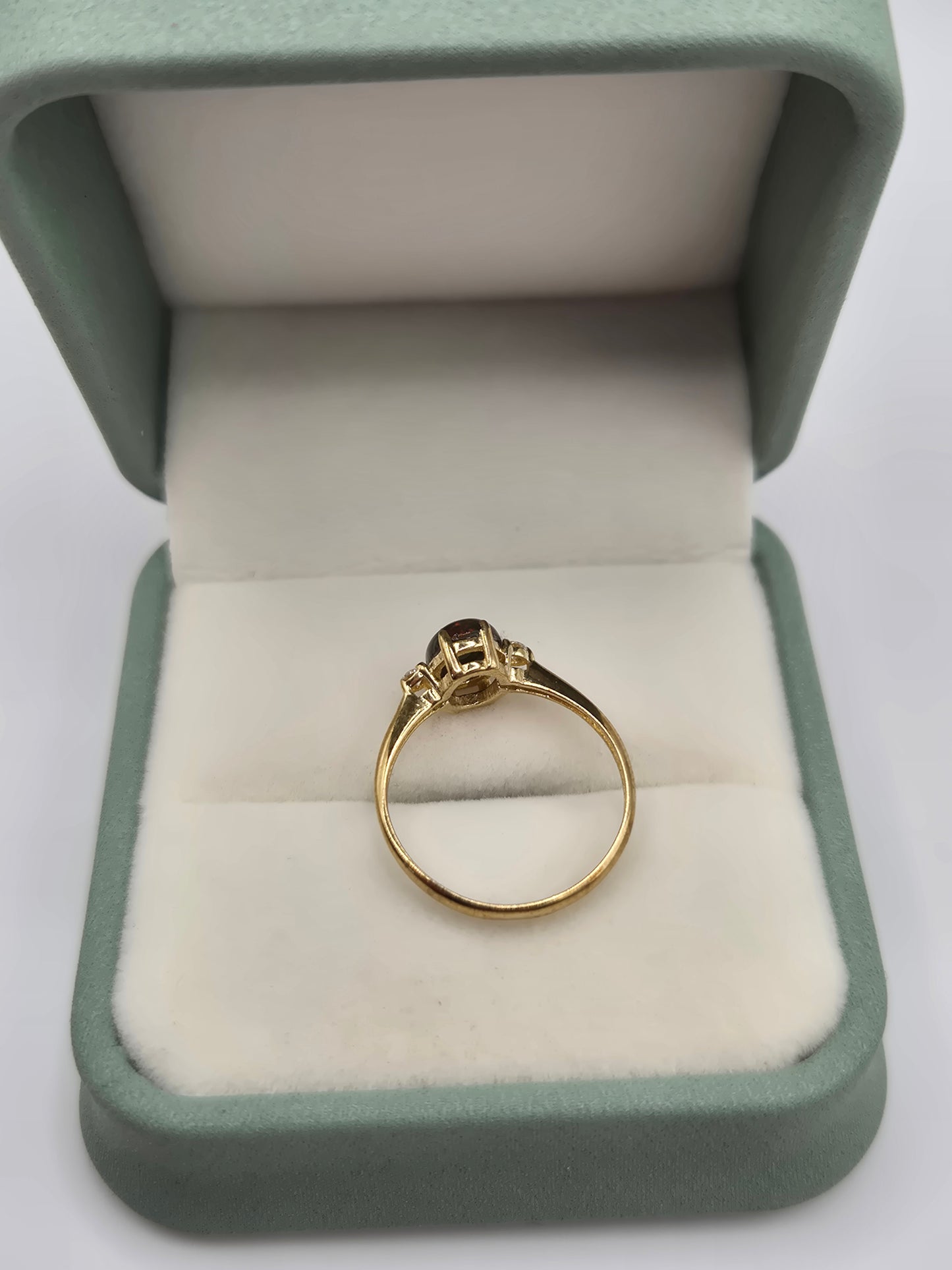 9ct gold opal and diamond ring