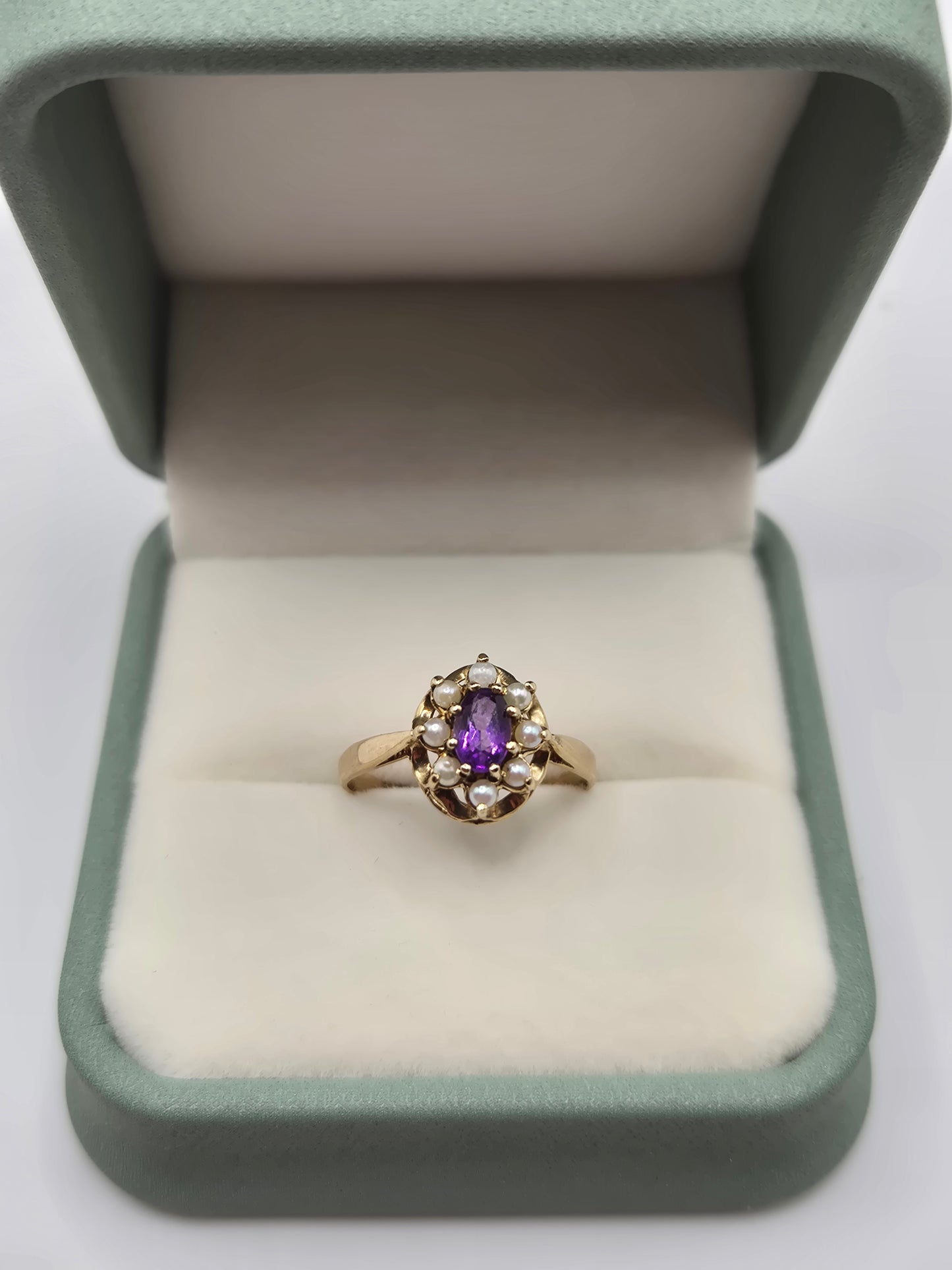 9ct gold amethyst and pearl ring