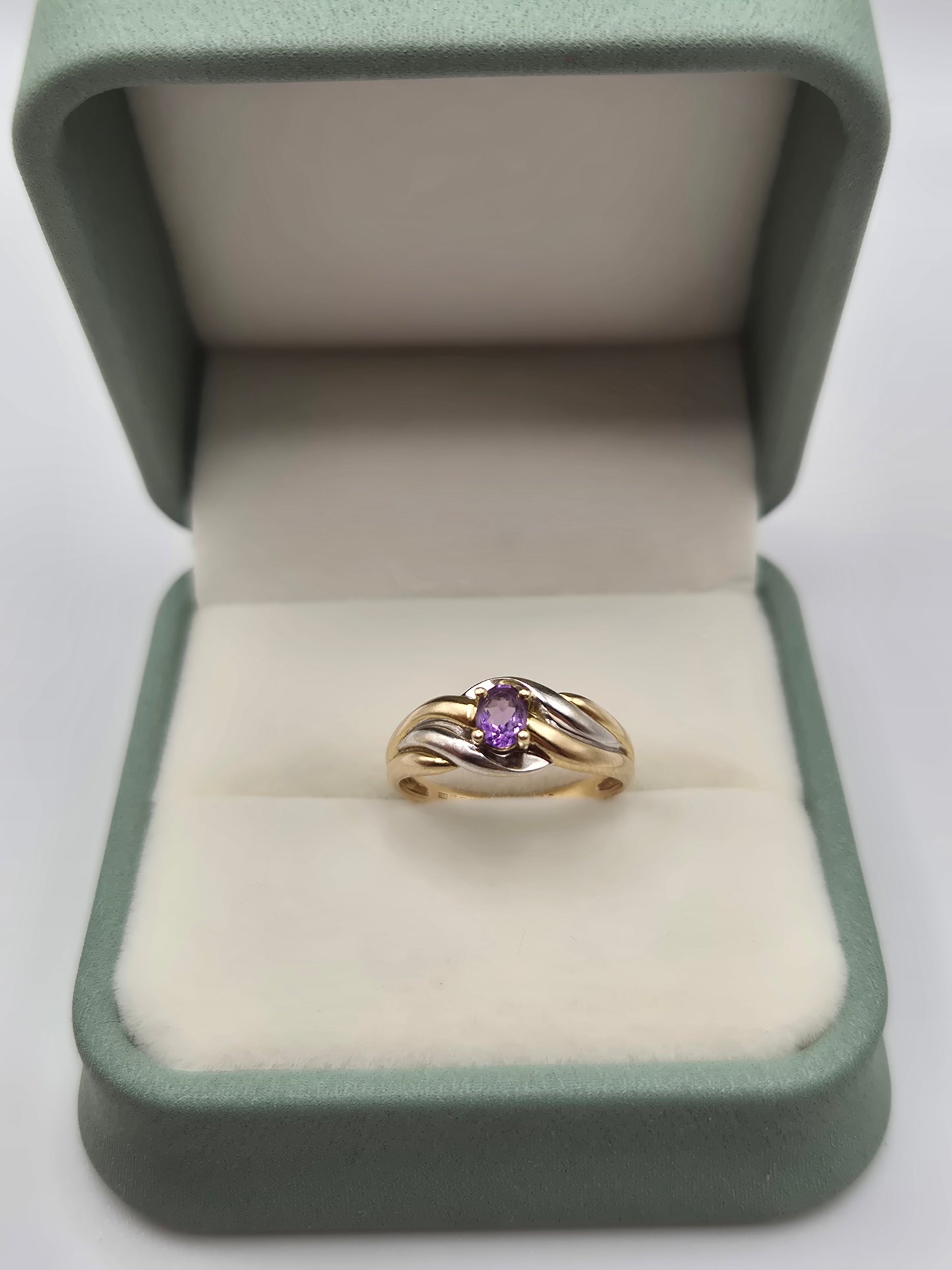 9ct two tone gold amethyst ring
