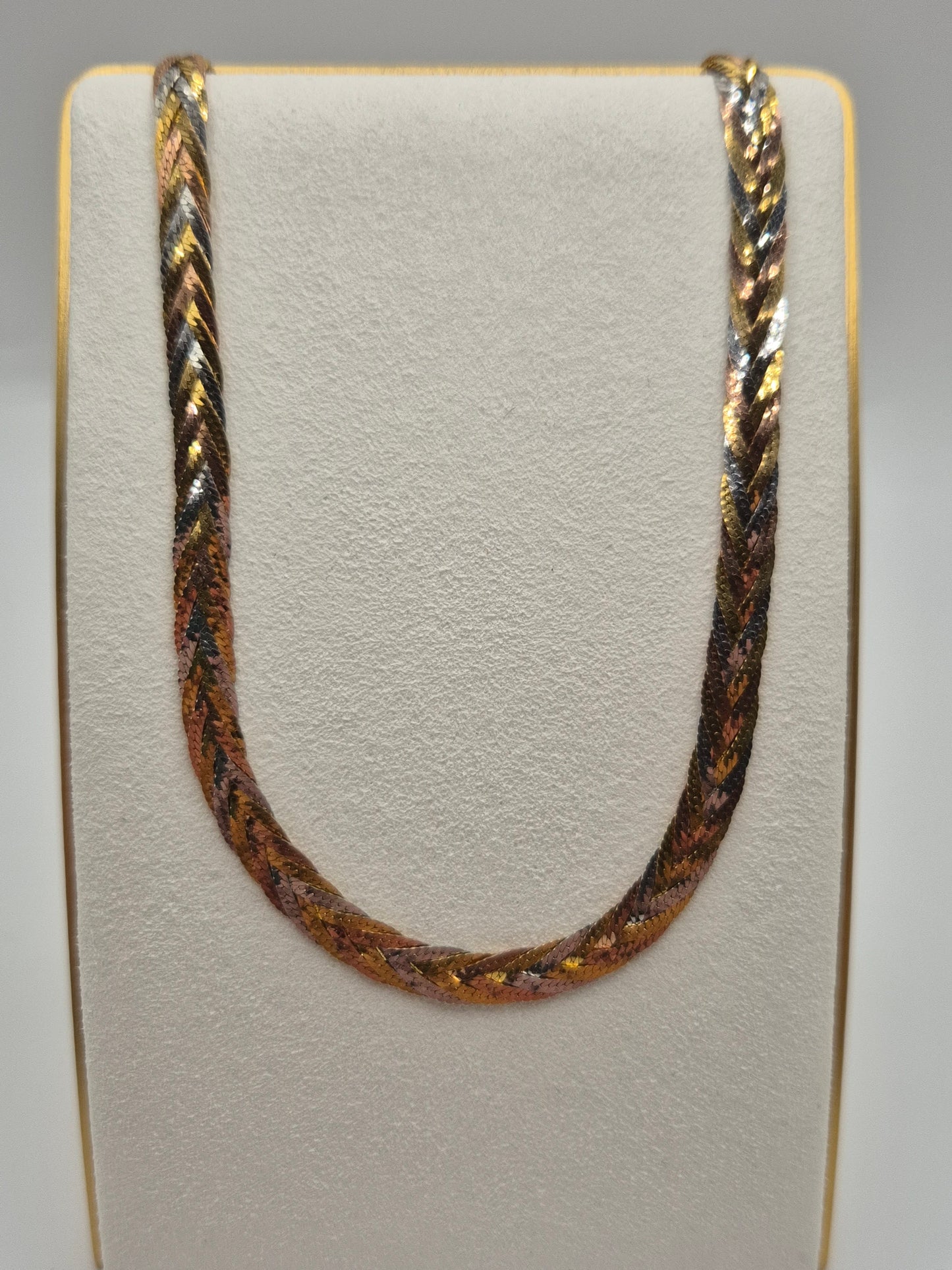9ct tri gold necklace