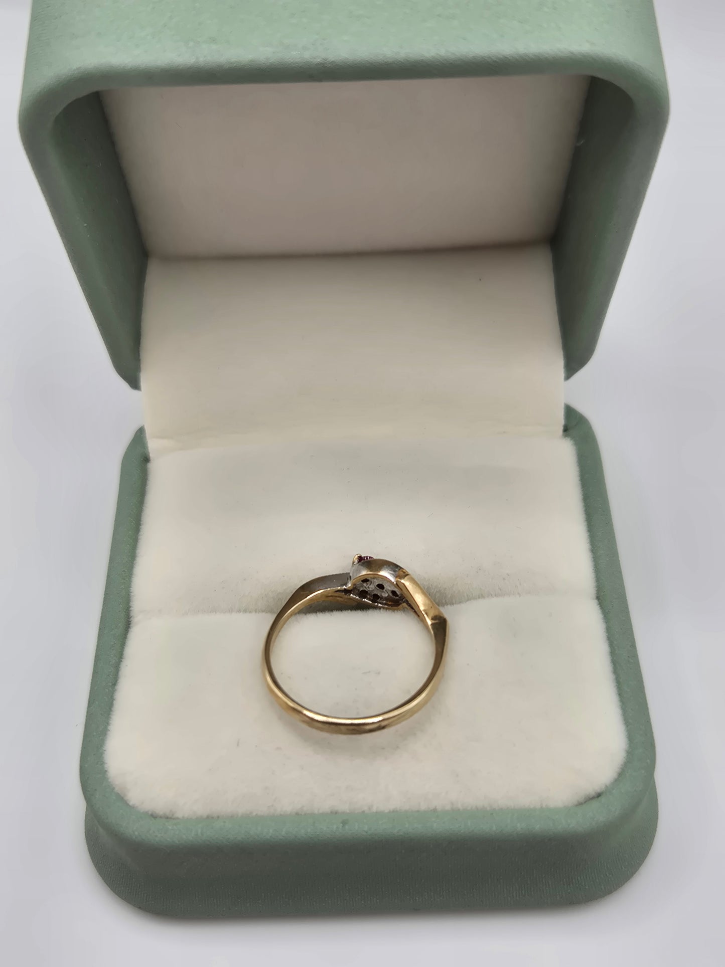 9ct gold ruby and diamond ring