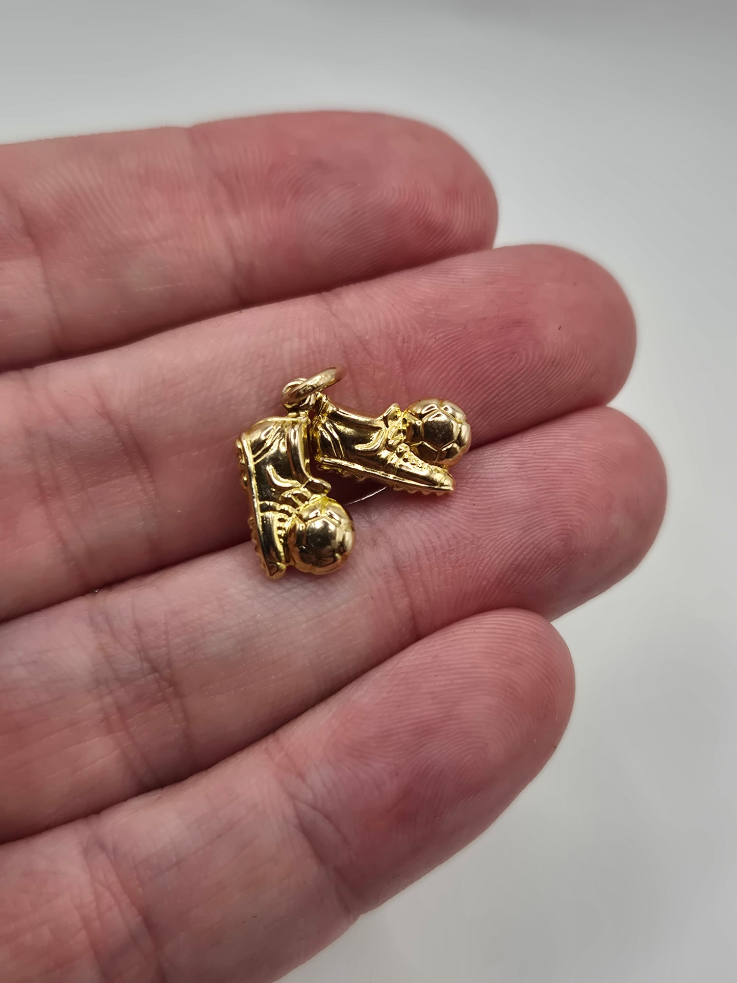 9ct gold football boots charm