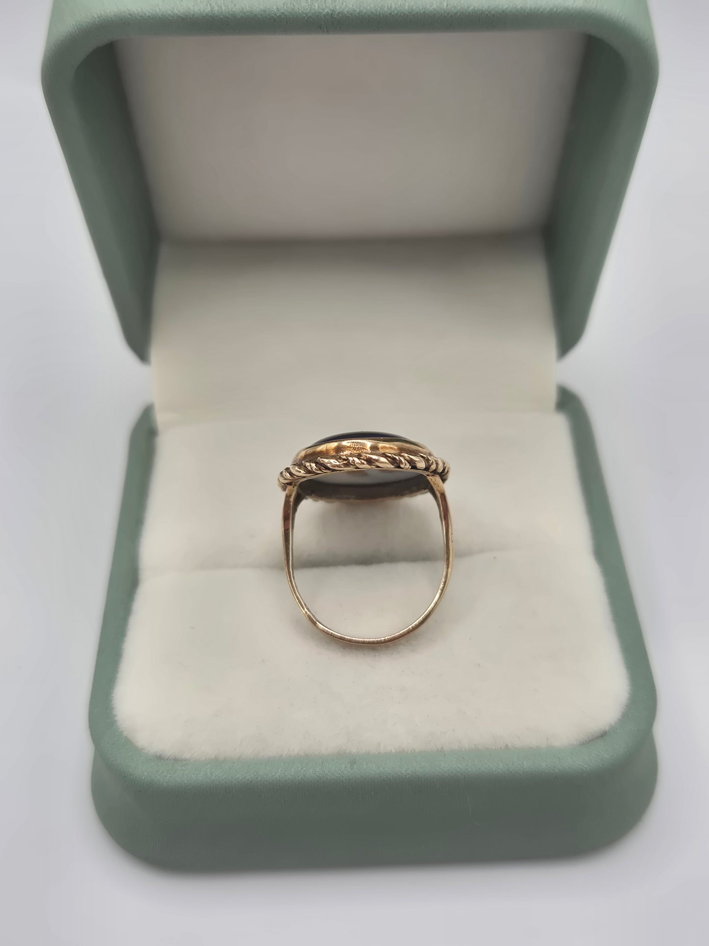 Vintage 9ct gold limoges ring