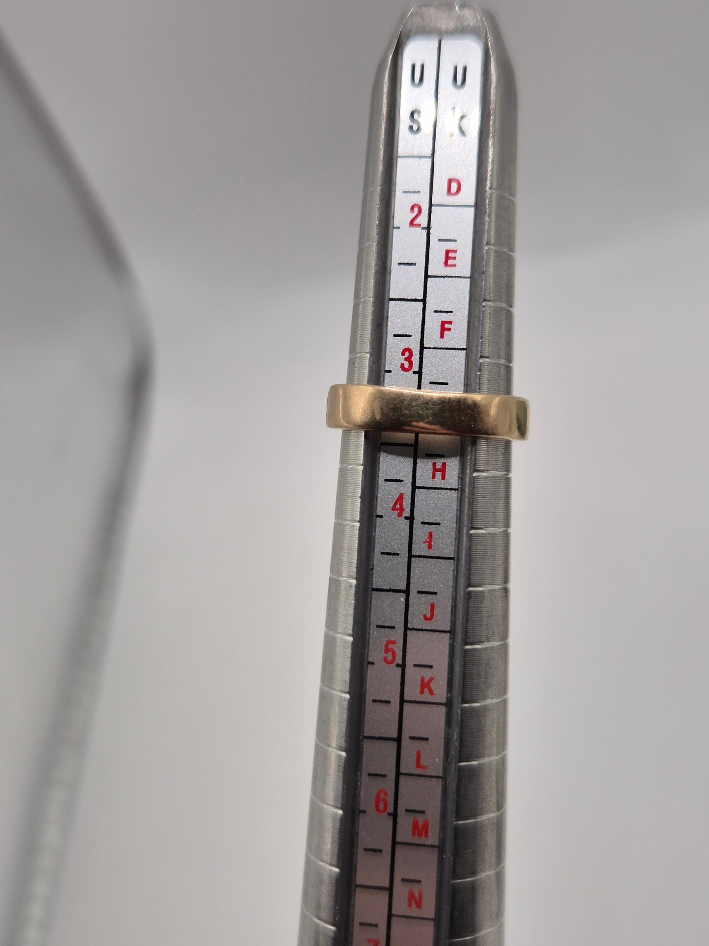 14ct gold diamond ring