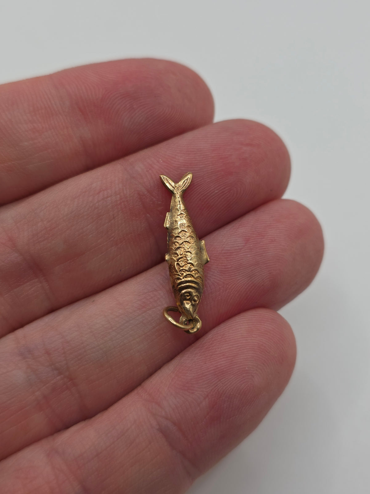 9ct gold fish charm