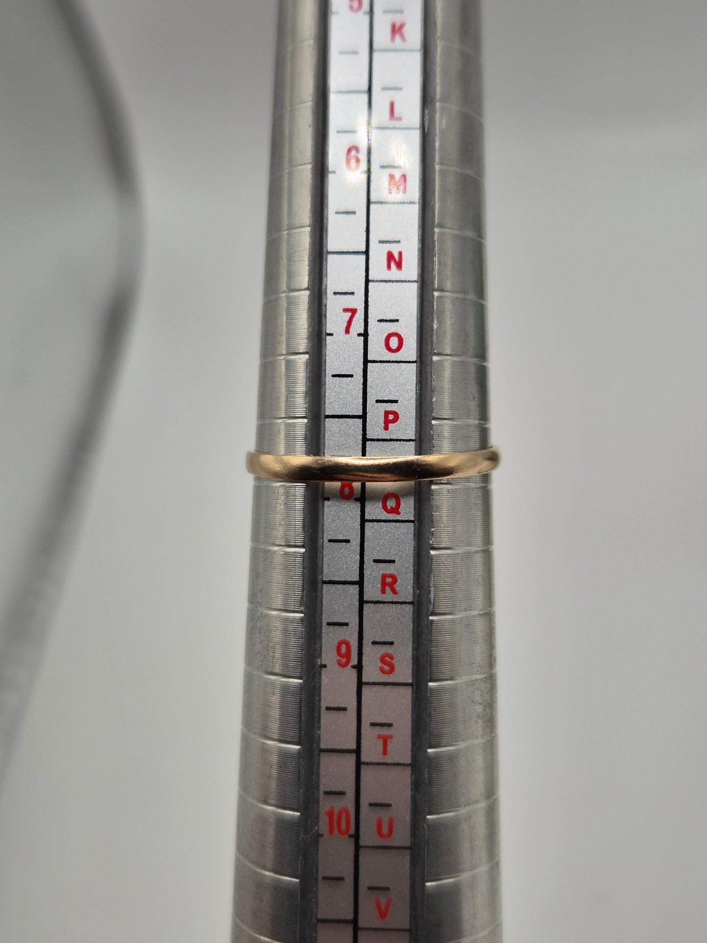 9ct gold sapphire ring