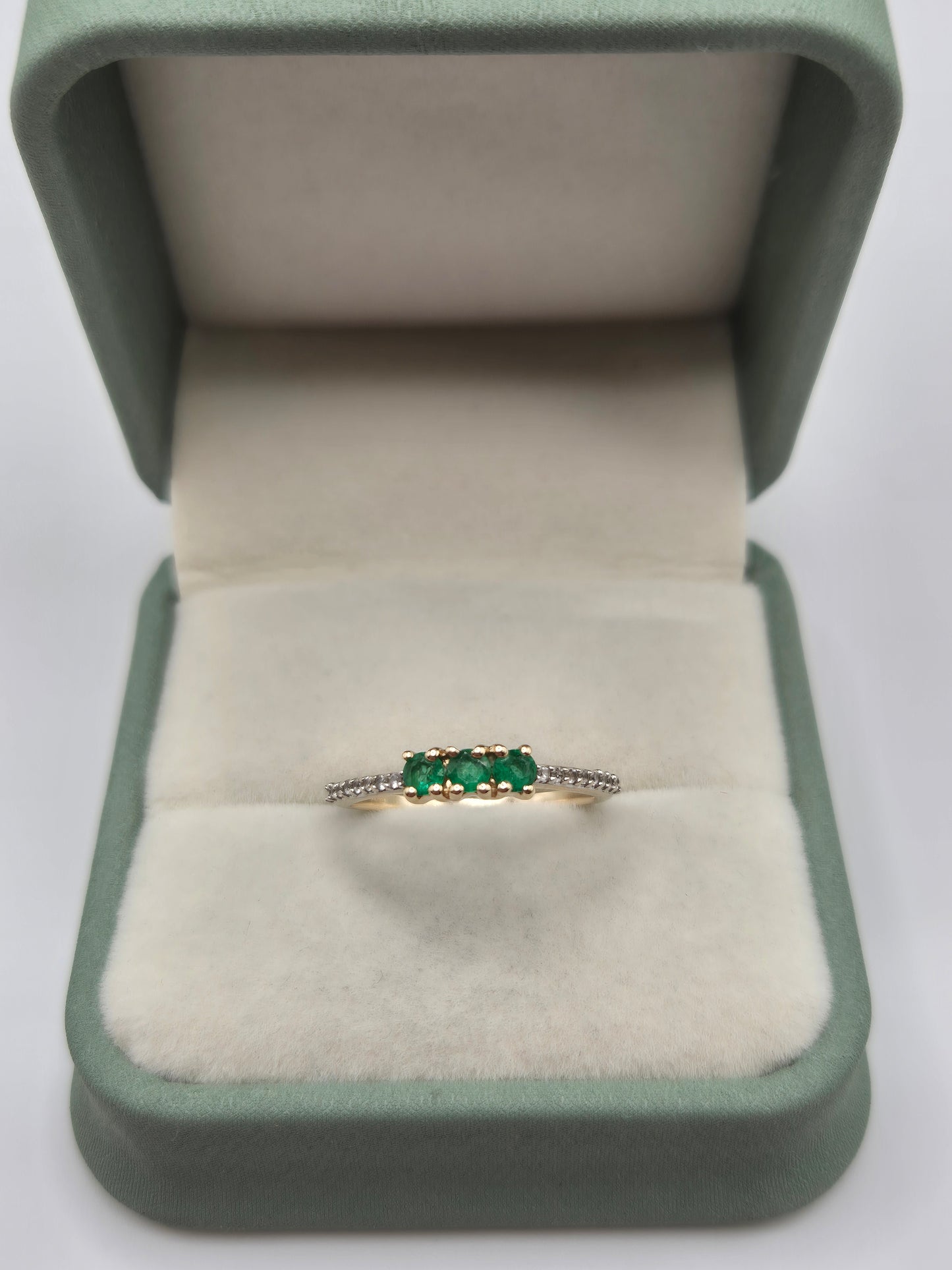 9ct gold emerald and zircon ring