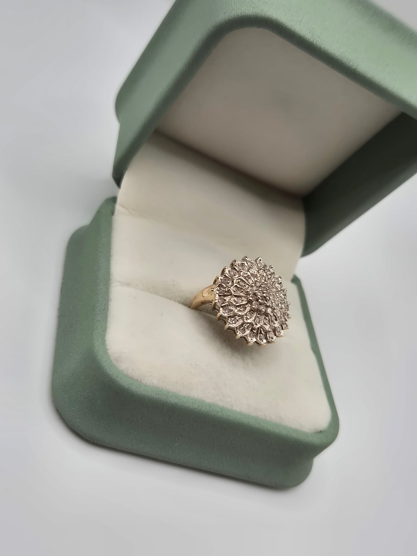 9ct gold diamond cluster ring