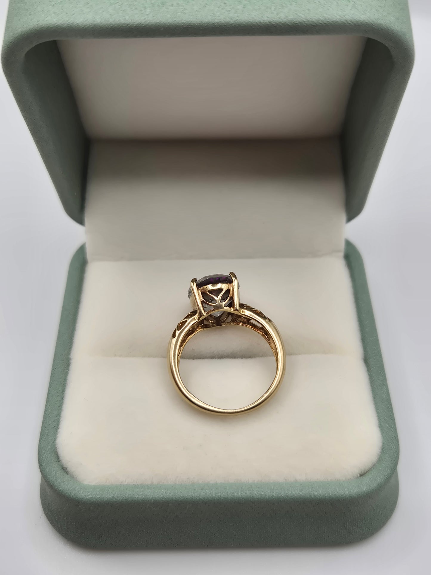 9ct gold mystic topaz ring