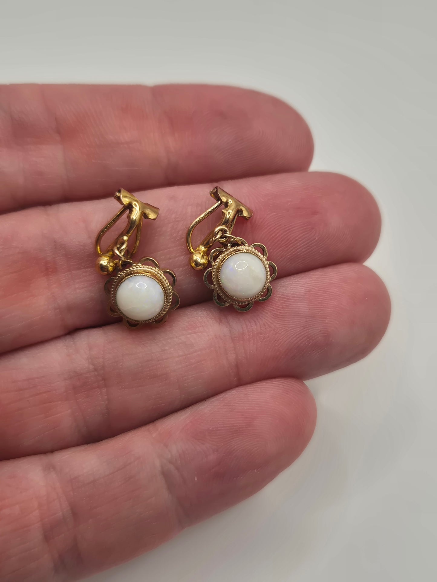 9ct gold opal earrings