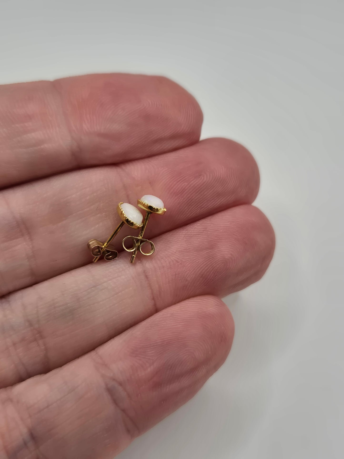 9ct gold opal earrings