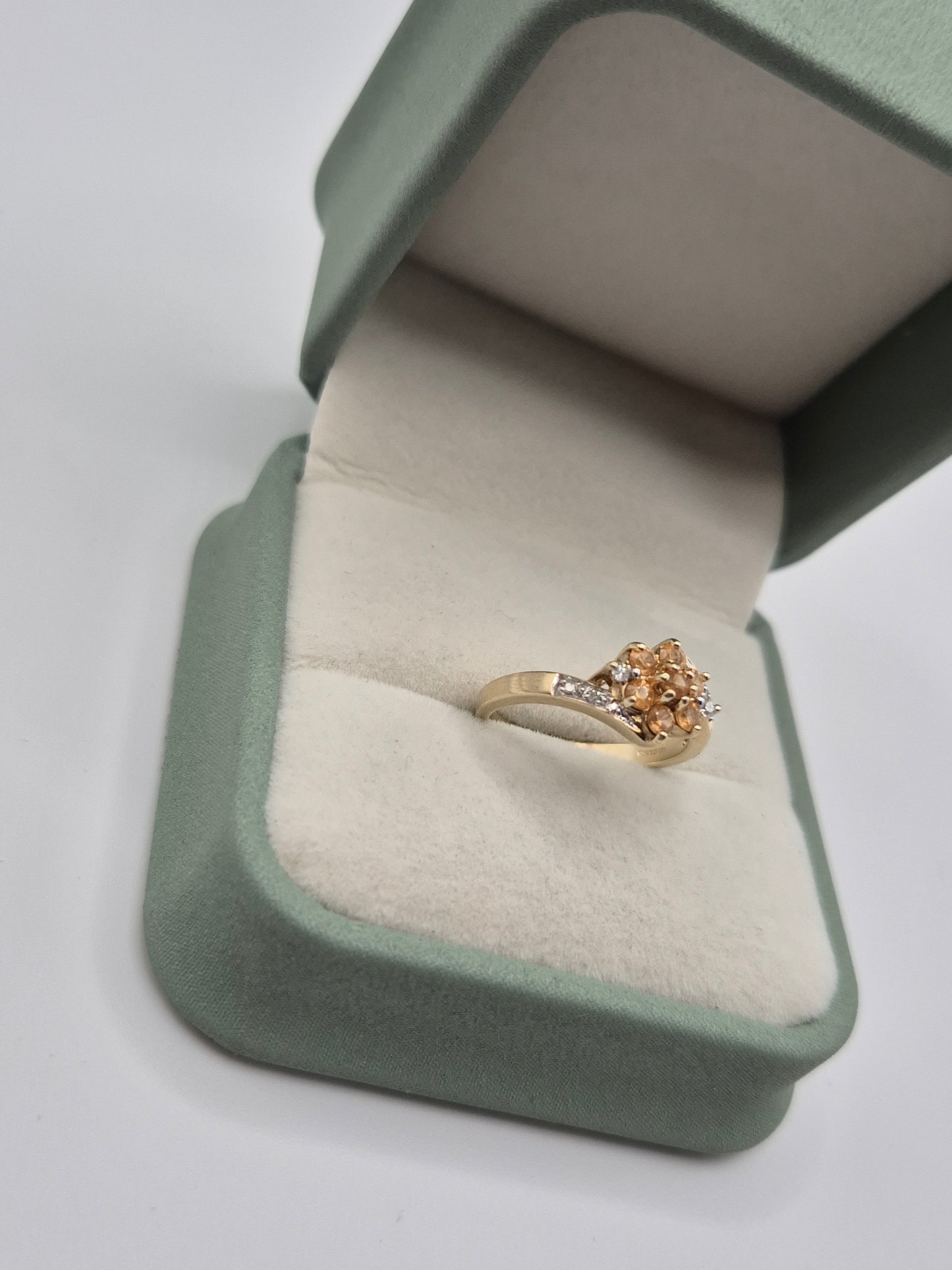 9ct gold citrine and diamond ring