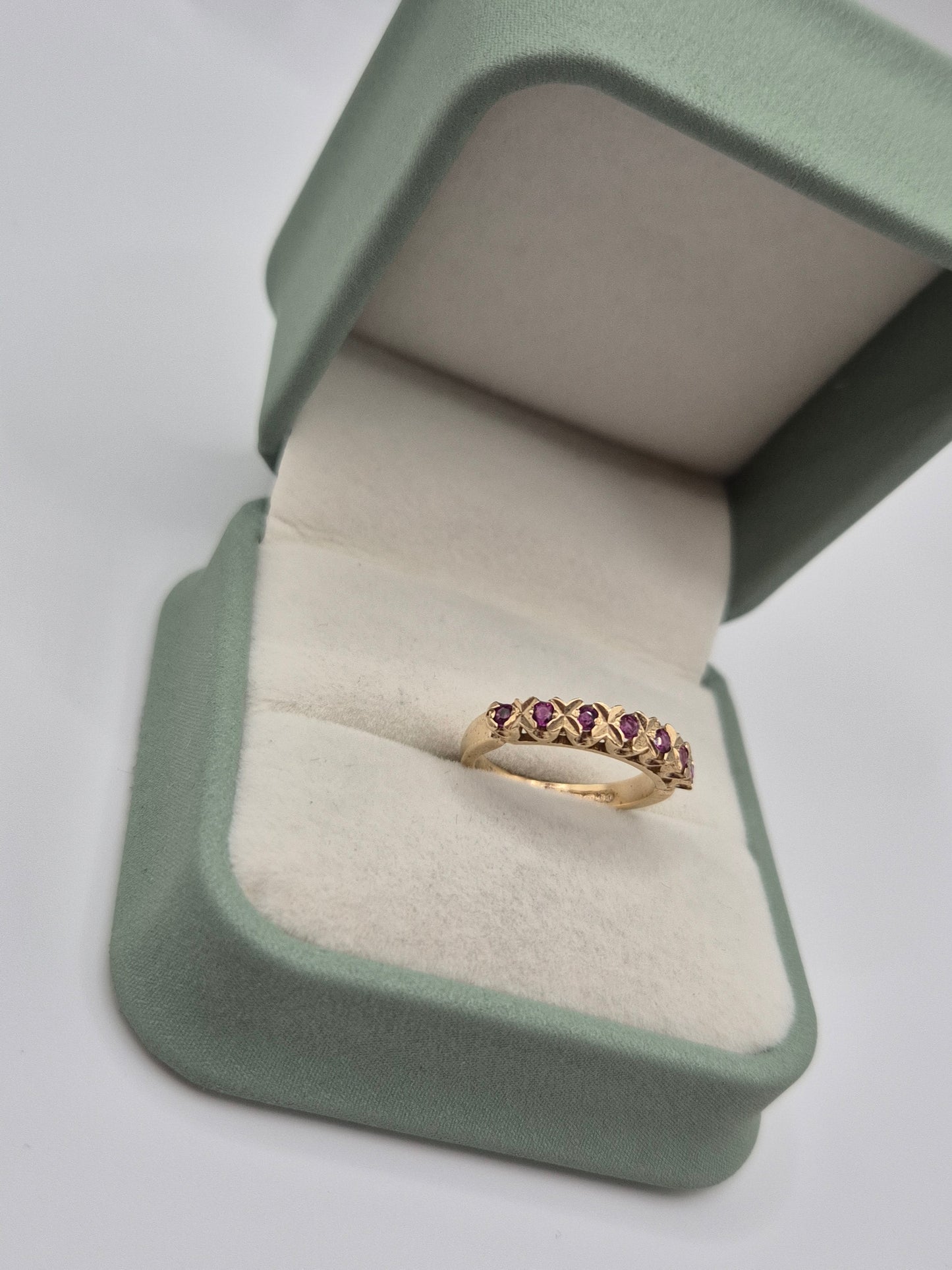 9ct gold ruby ring