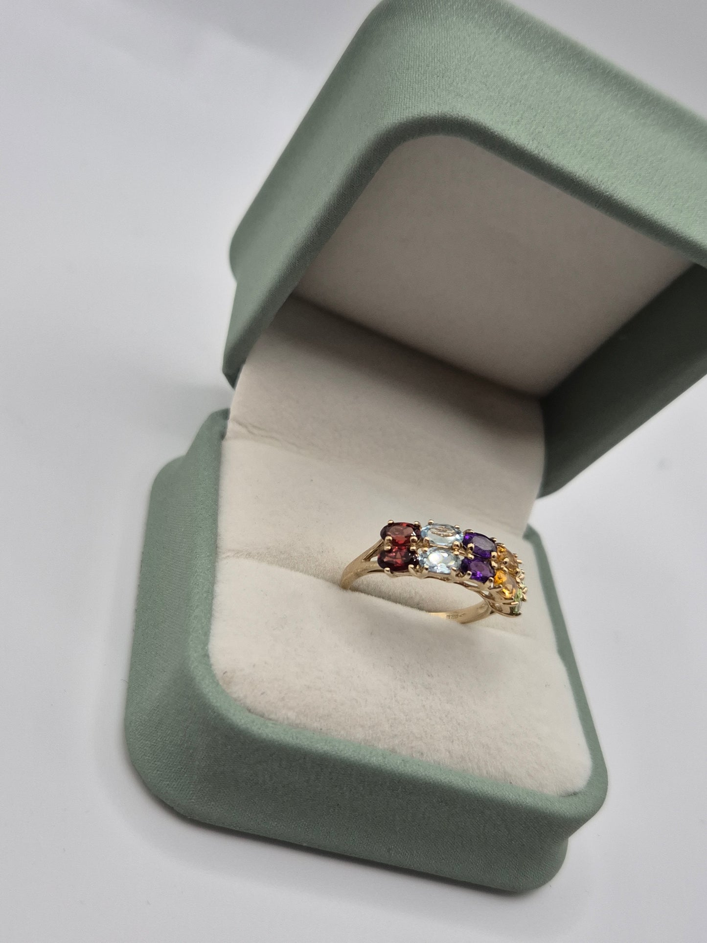 9ct gold multigem ring