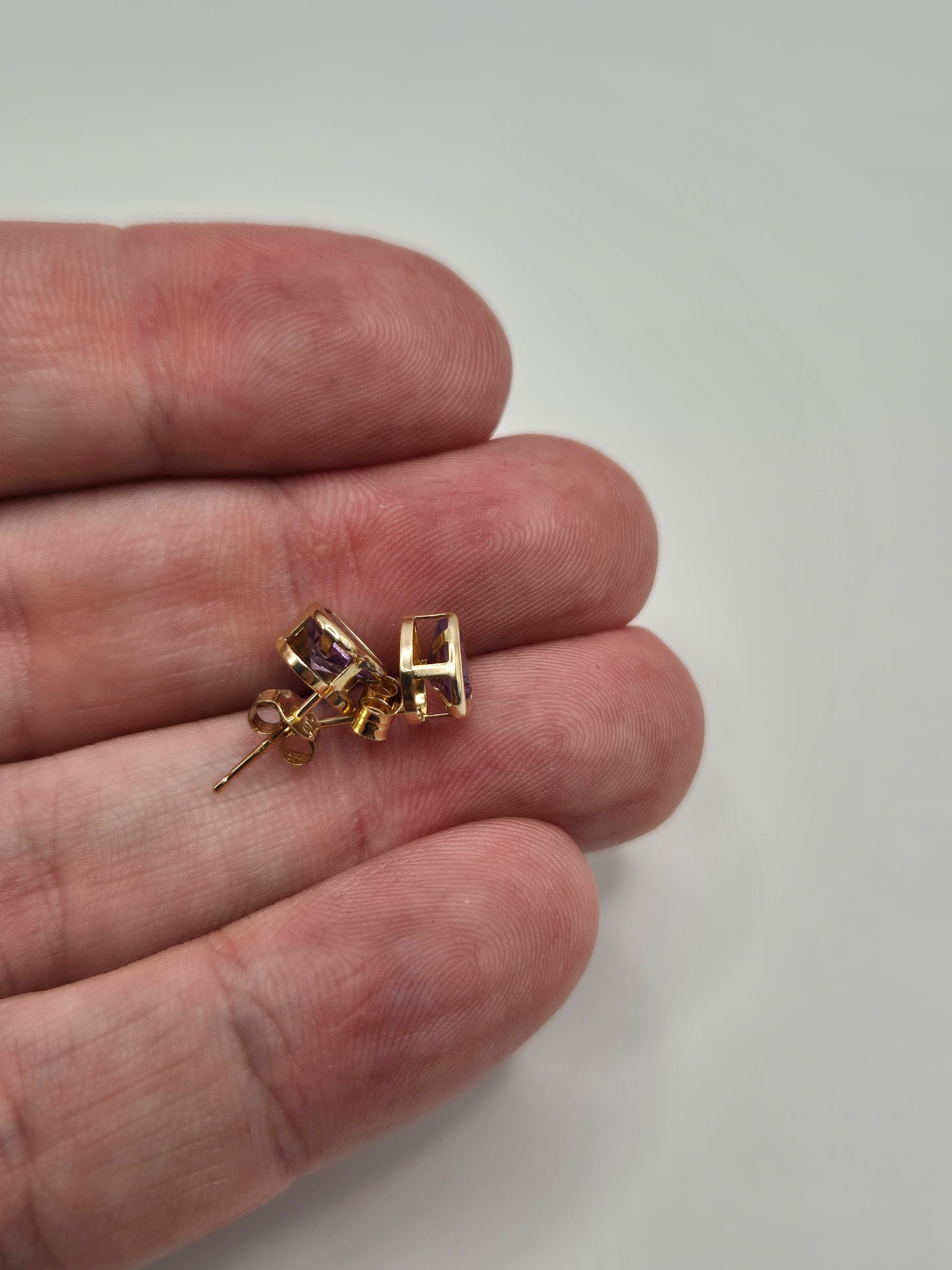 9ct gold amethyst heart earrings