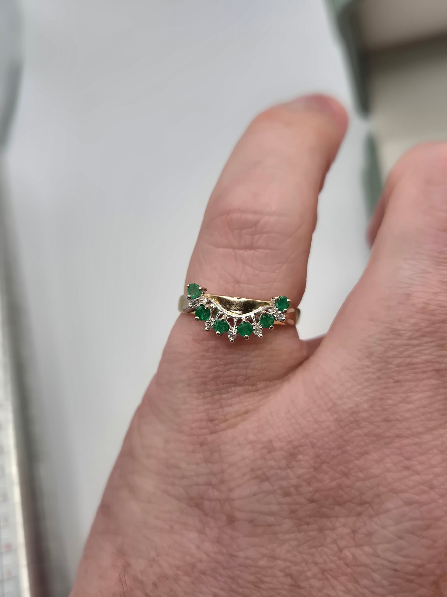 9ct gold emerald and diamond ring