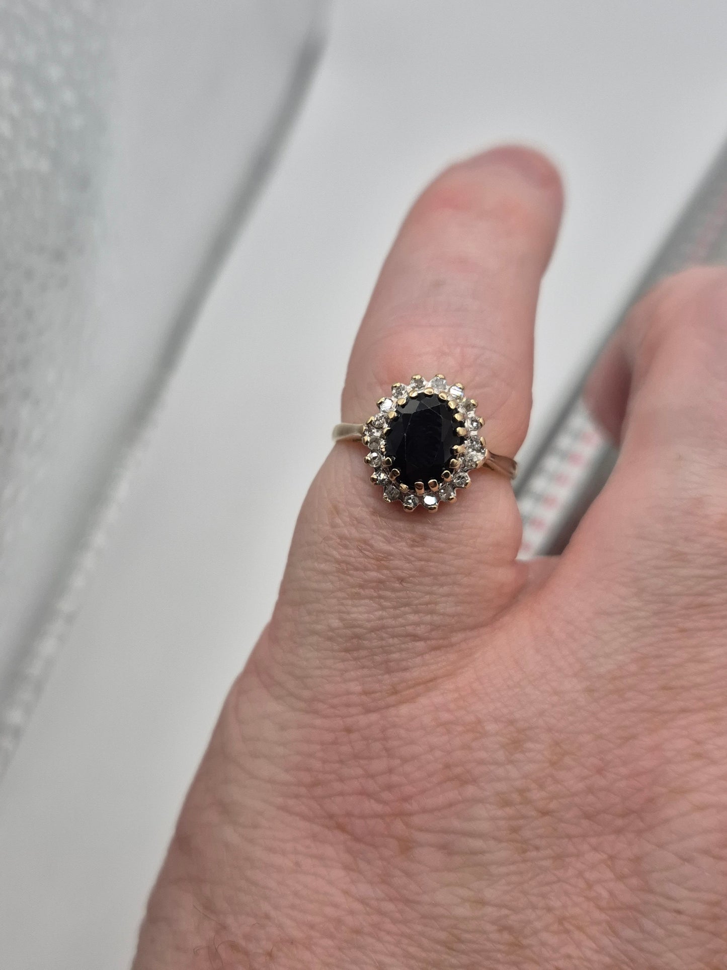 9ct gold sapphire and diamond ring