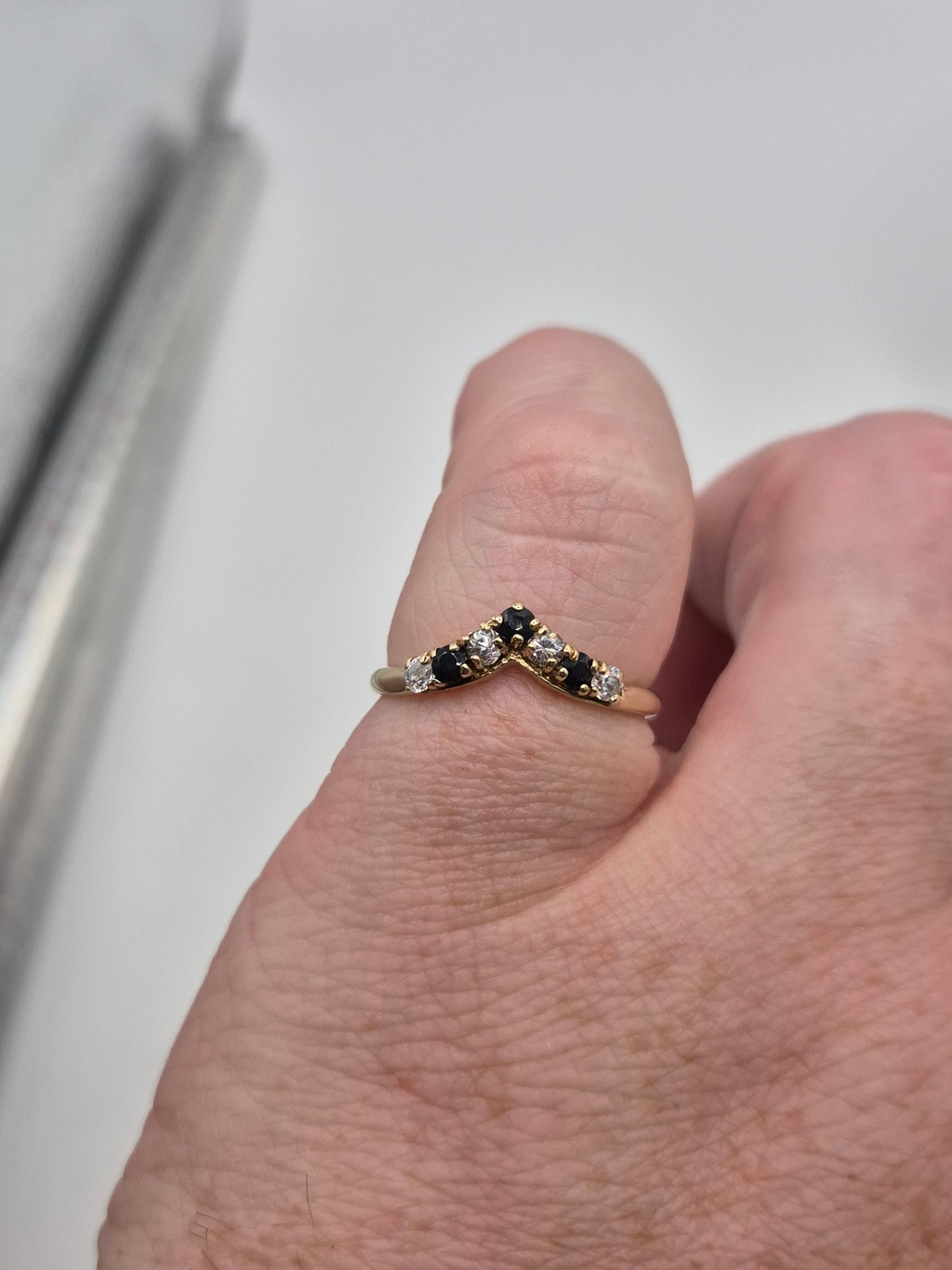 9ct gold sapphire and cz wishbone ring