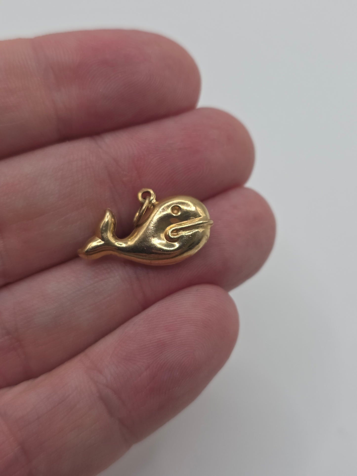 9ct gold whale charm
