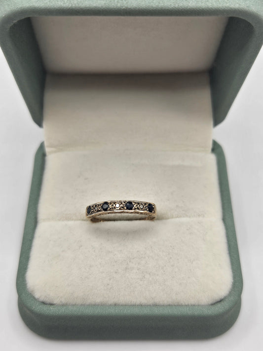 9ct gold sapphire and diamond ring