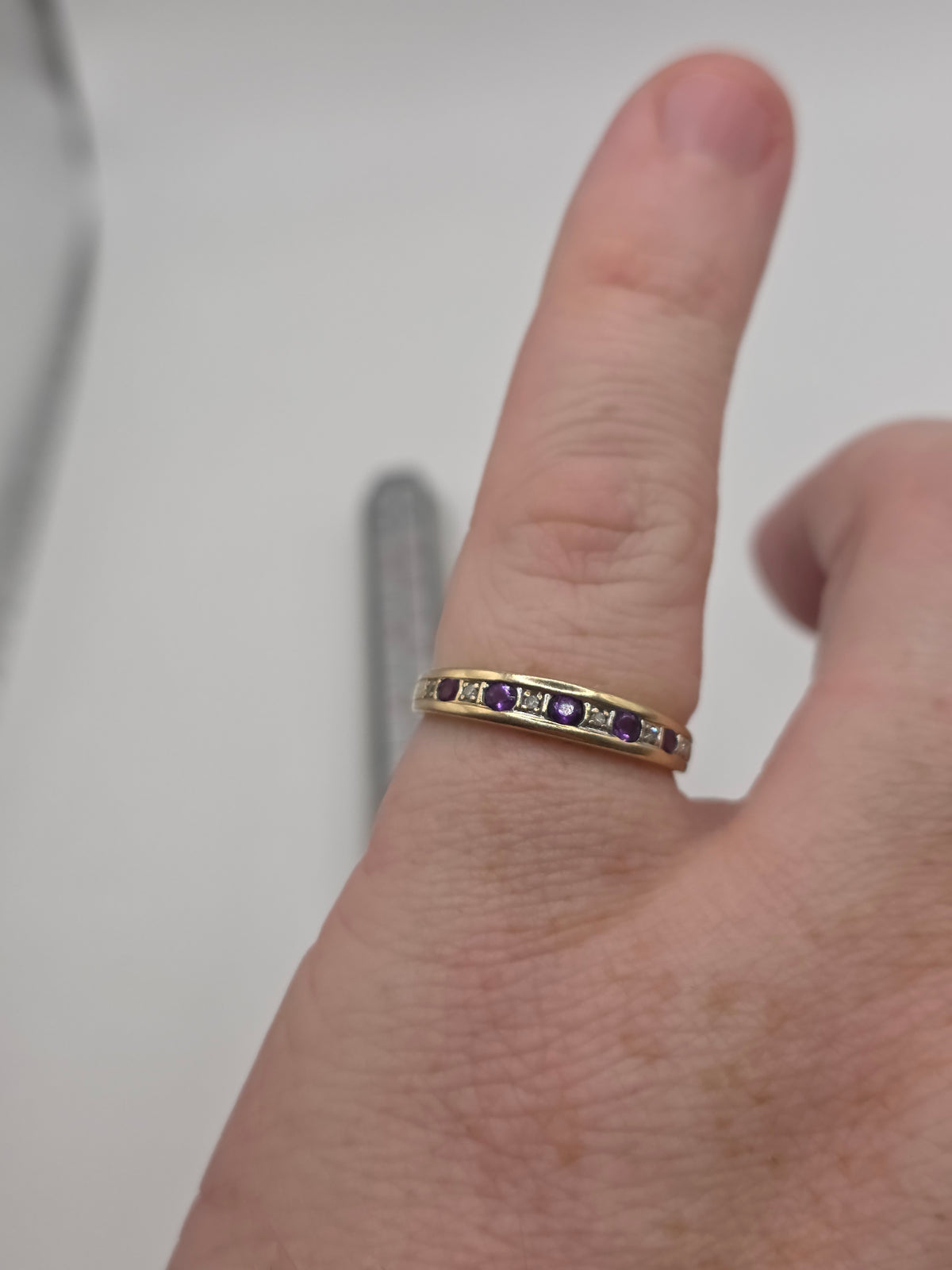 9ct gold amethyst and diamond ring