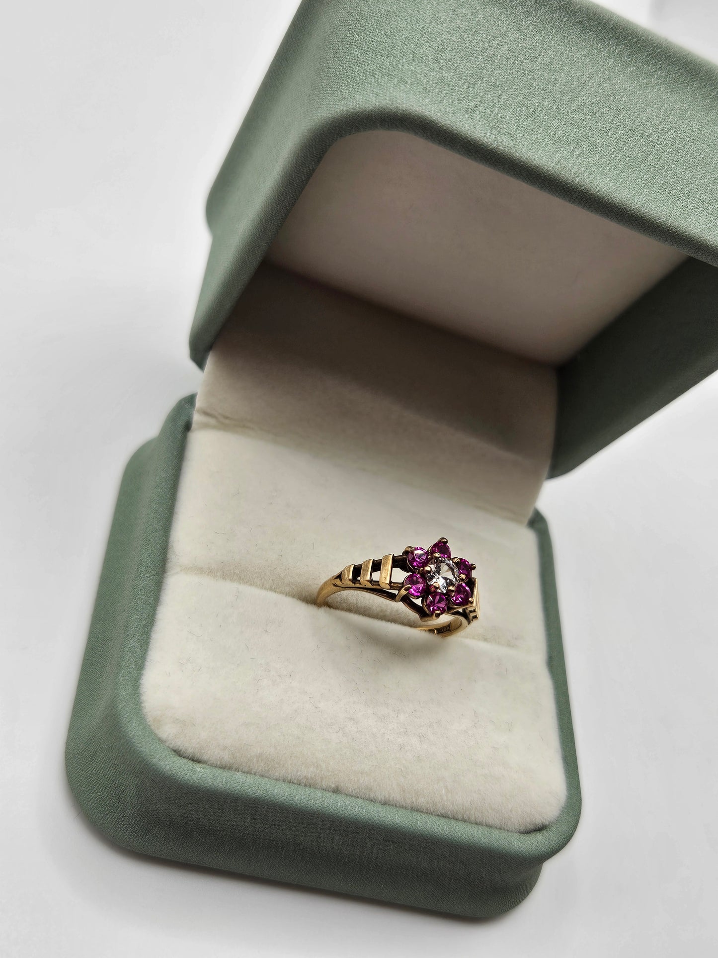 9ct gold ruby and cz ring