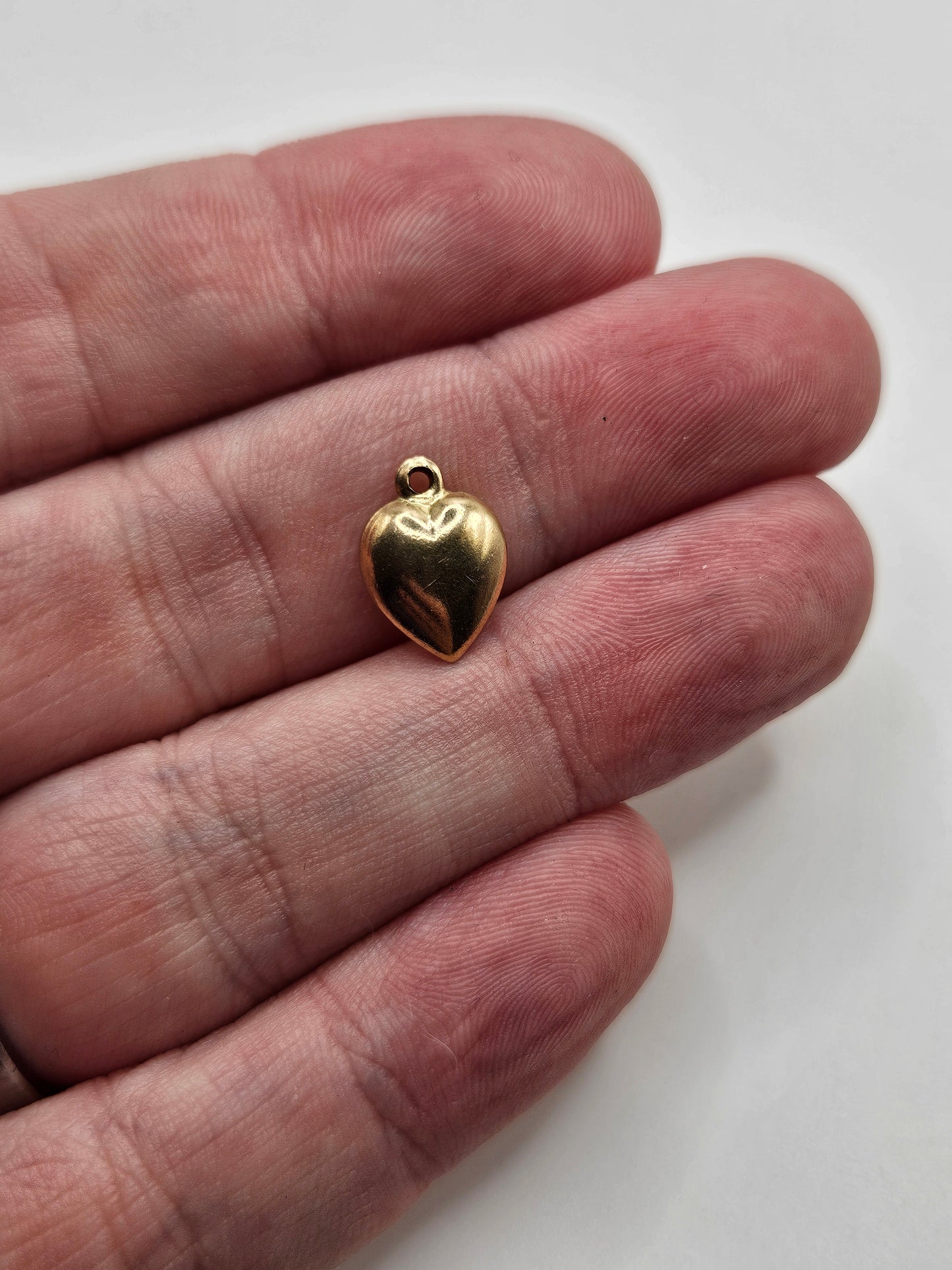 9ct gold heart charm