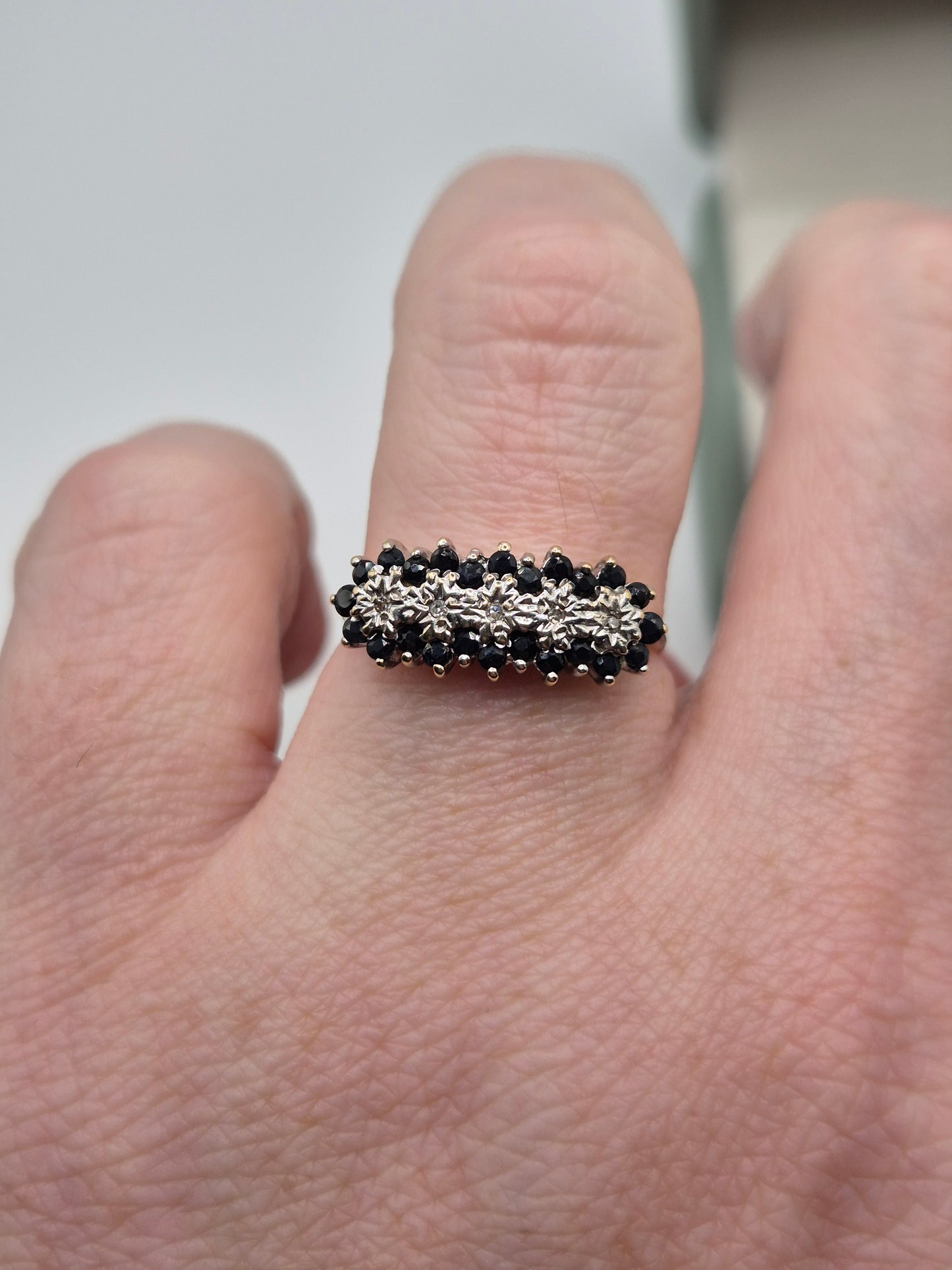 9ct gold sapphire and diamond ring